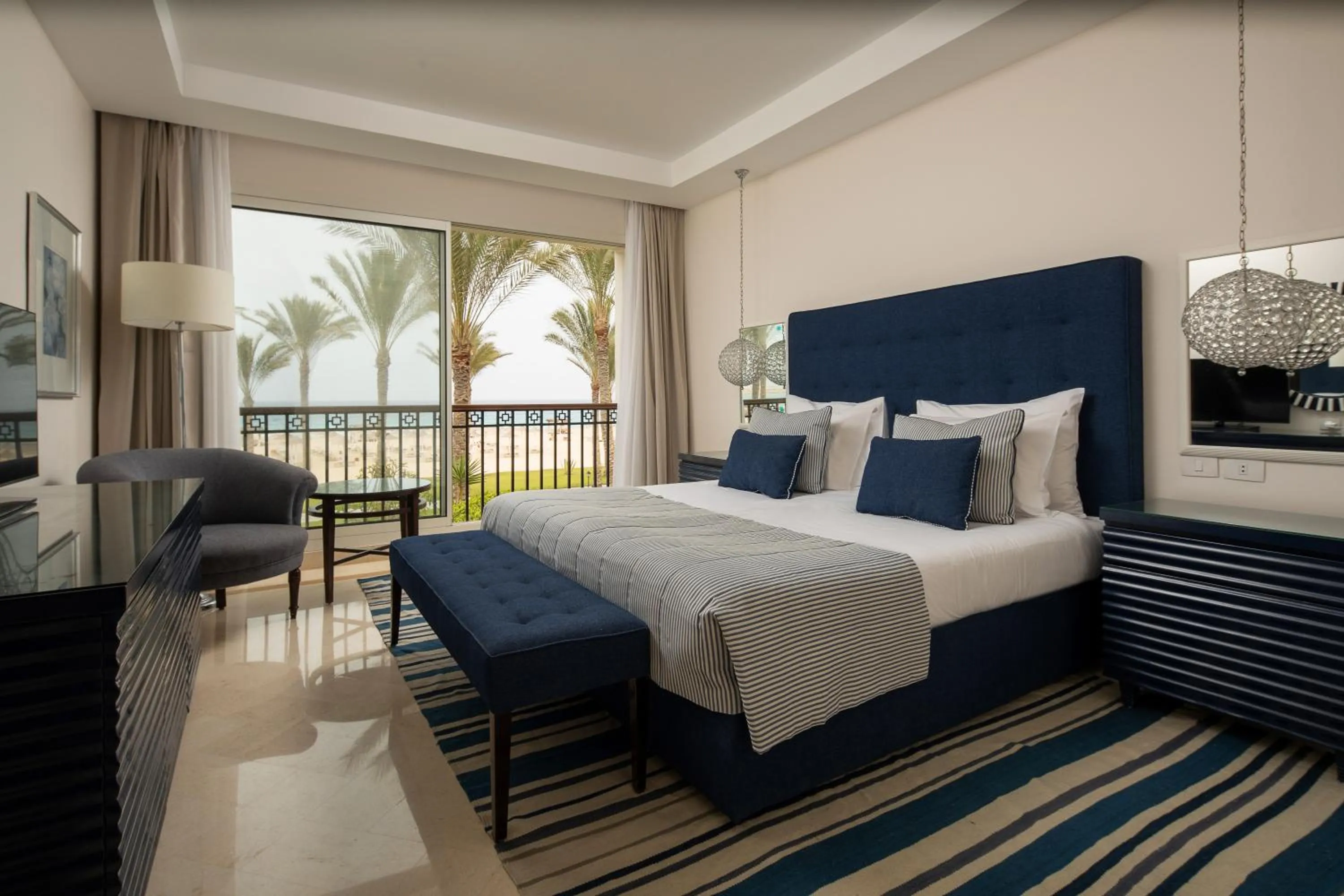 Bedroom, Bed in JAZ Elite Crystal, Almaza Bay