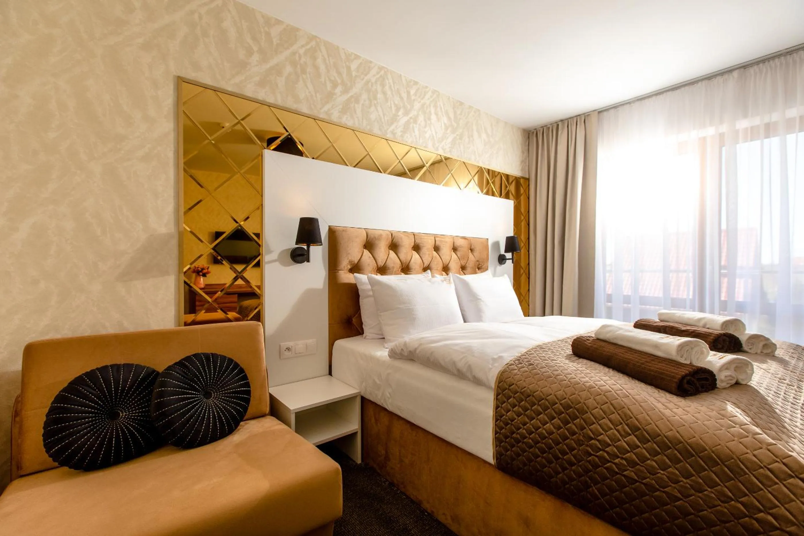 Photo of the whole room, Bed in Amber Park Spa