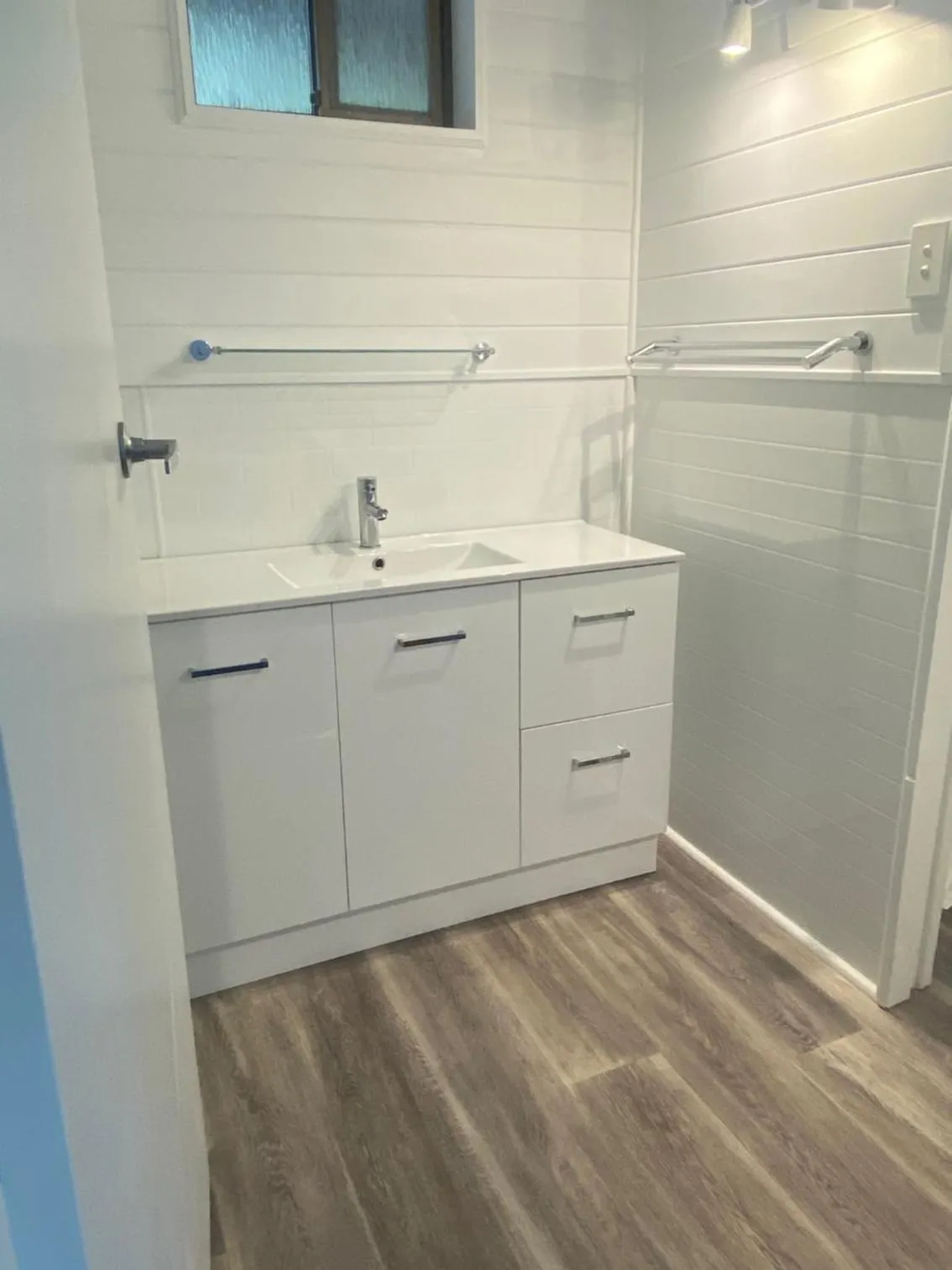 Bathroom in Bicheno by the Bay