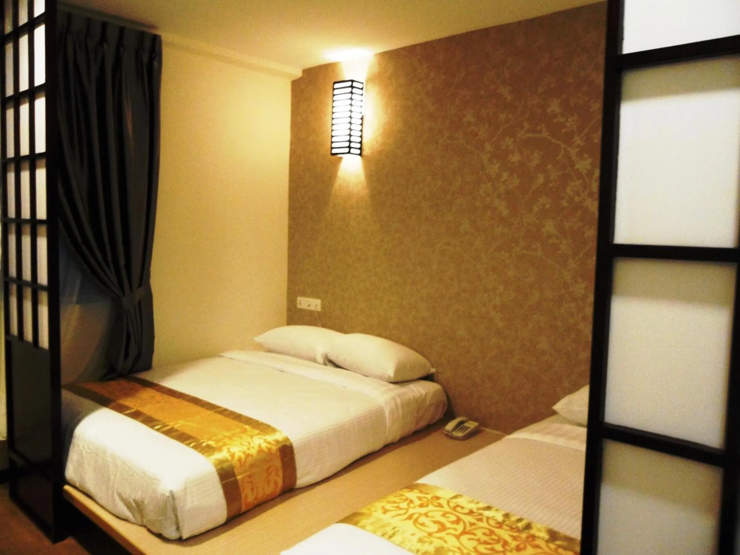 Bed in Eight Days Boutique Hotel - Mount Austin