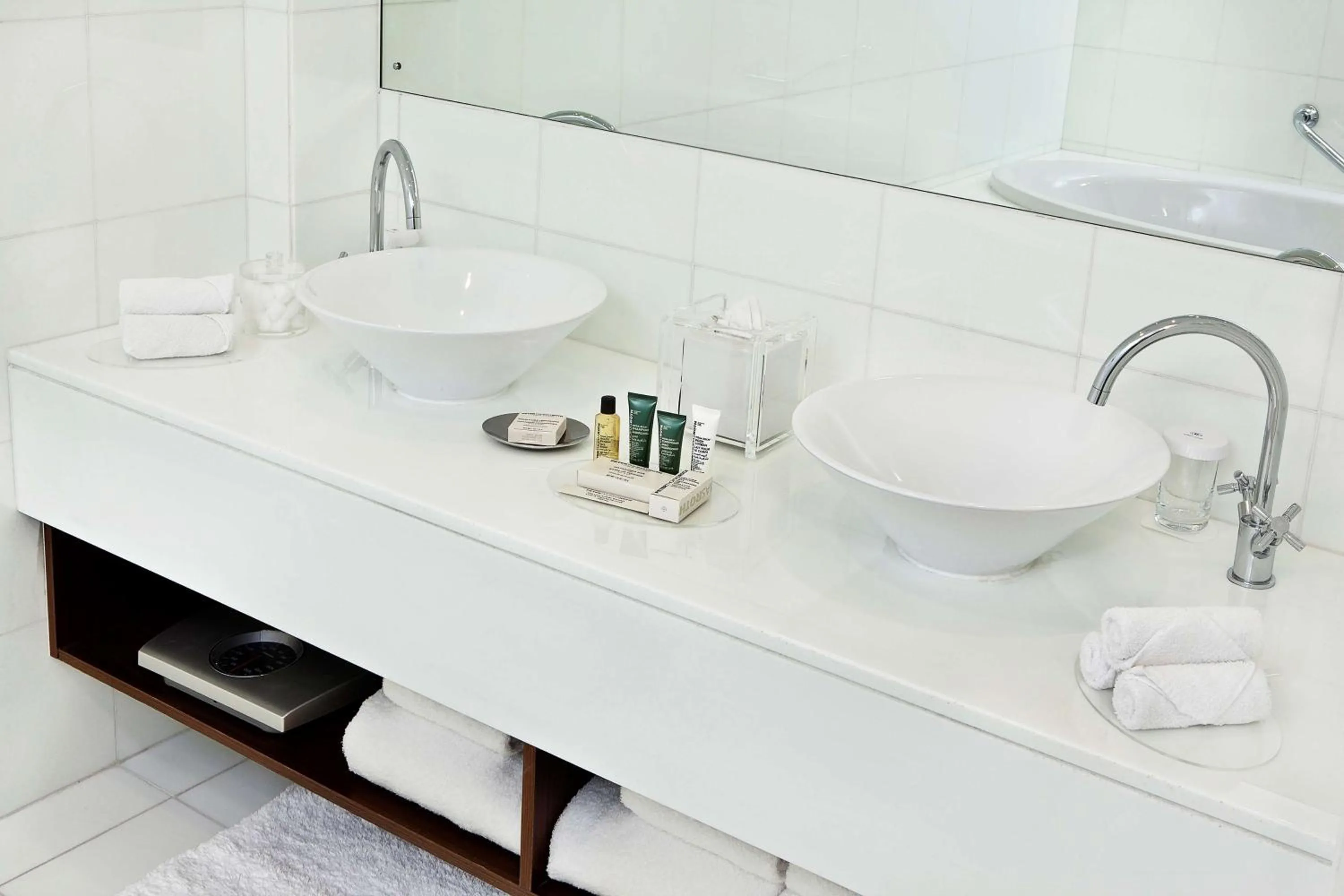 Bathroom in Hilton Dubai The Walk