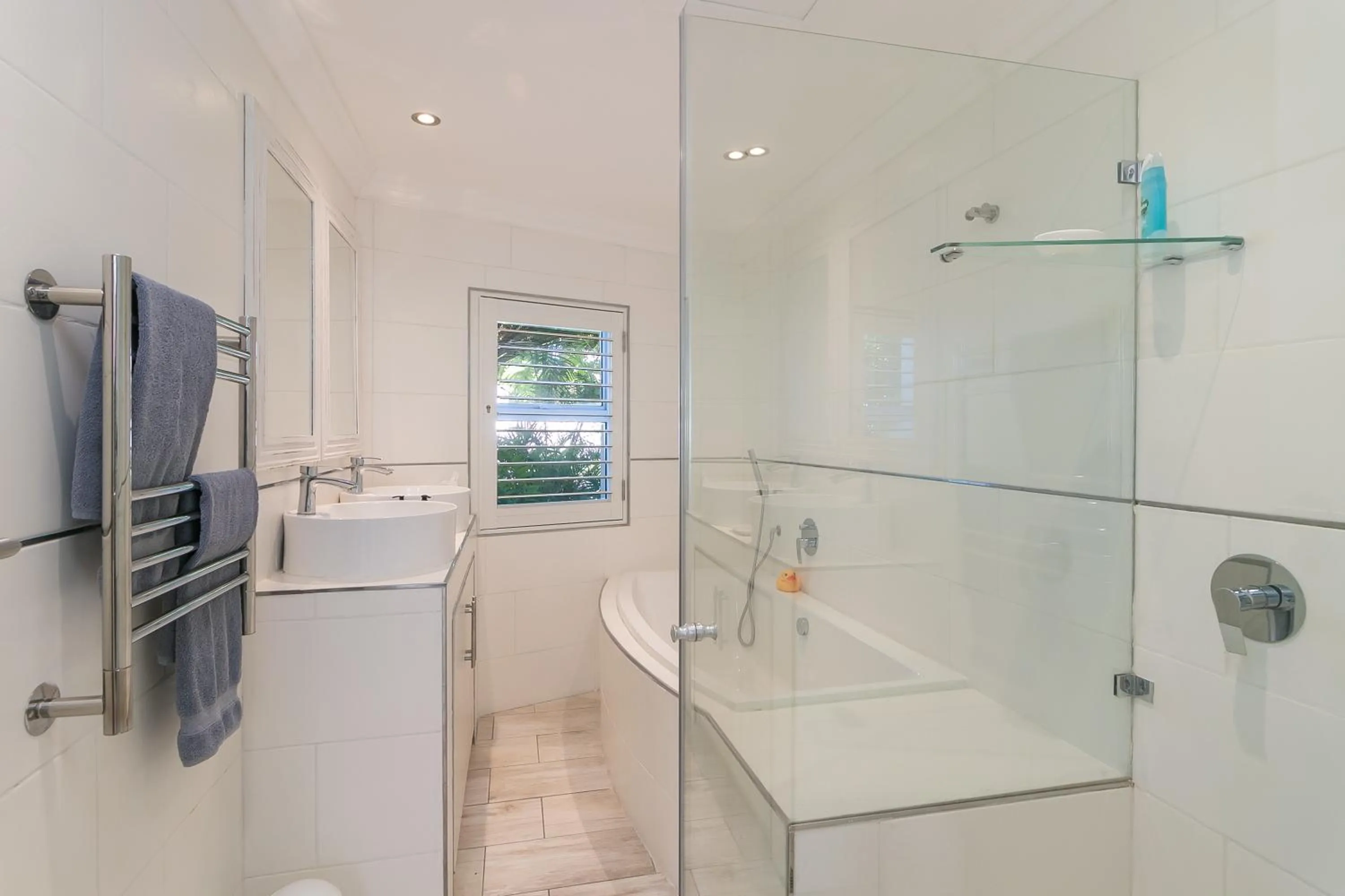 Shower in One on Bollard