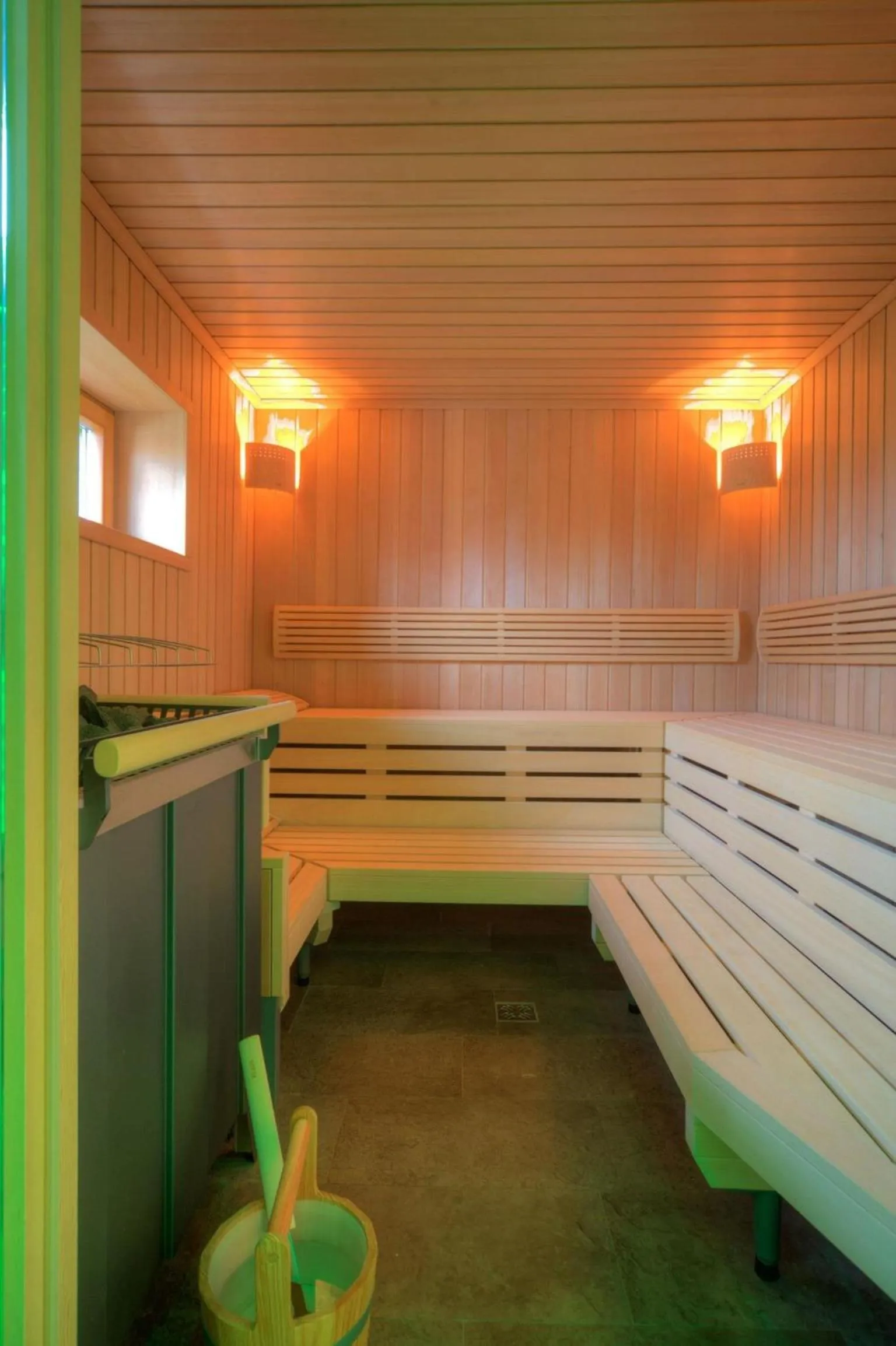 Spa and wellness centre/facilities in Parkhotel Neubauer