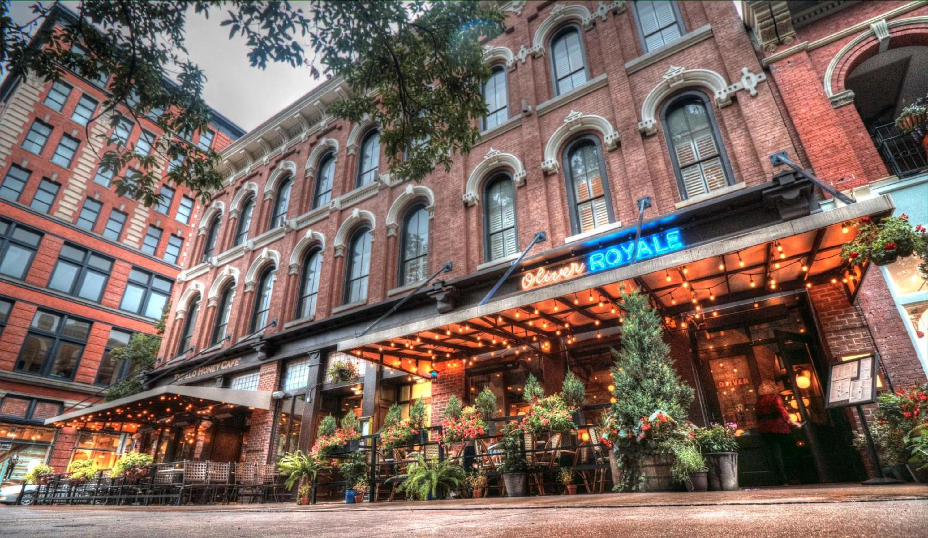 Restaurant/places to eat in The Oliver Hotel Knoxville, by Oliver