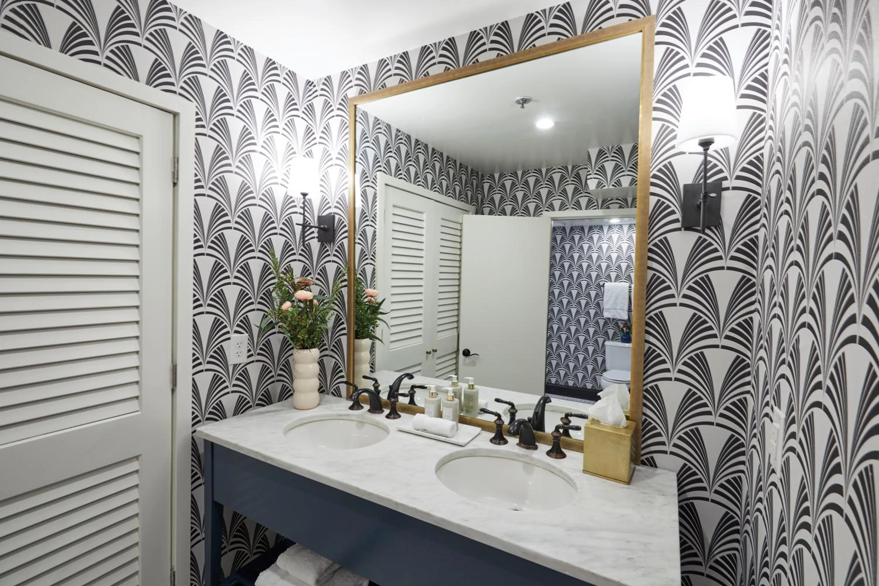 Bathroom in The Oliver Hotel Knoxville, by Oliver