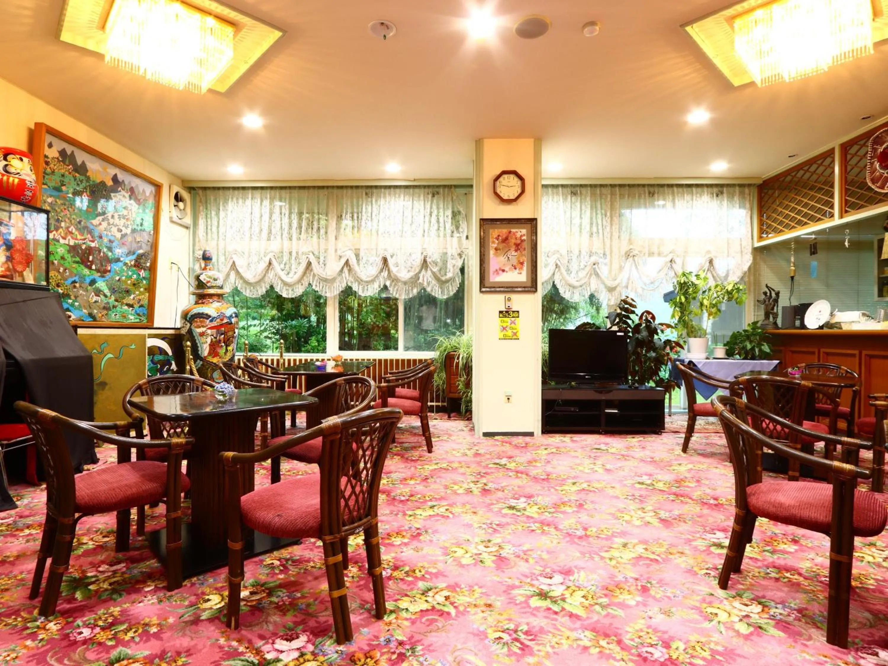 Lounge or bar in Hotel Sunny Valley