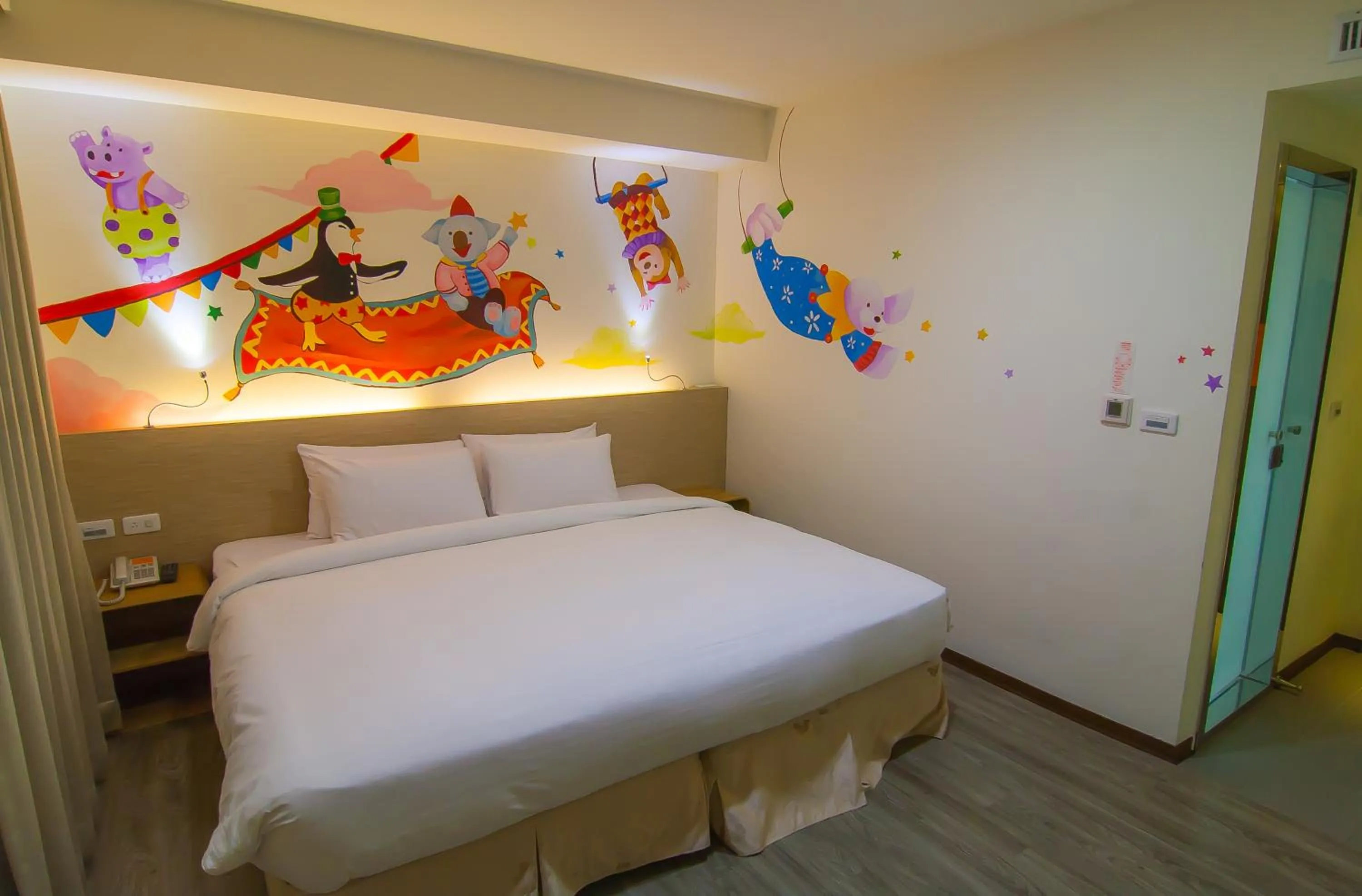 Photo of the whole room, Bed in Legend Hotel Kaohsiung Liuhe