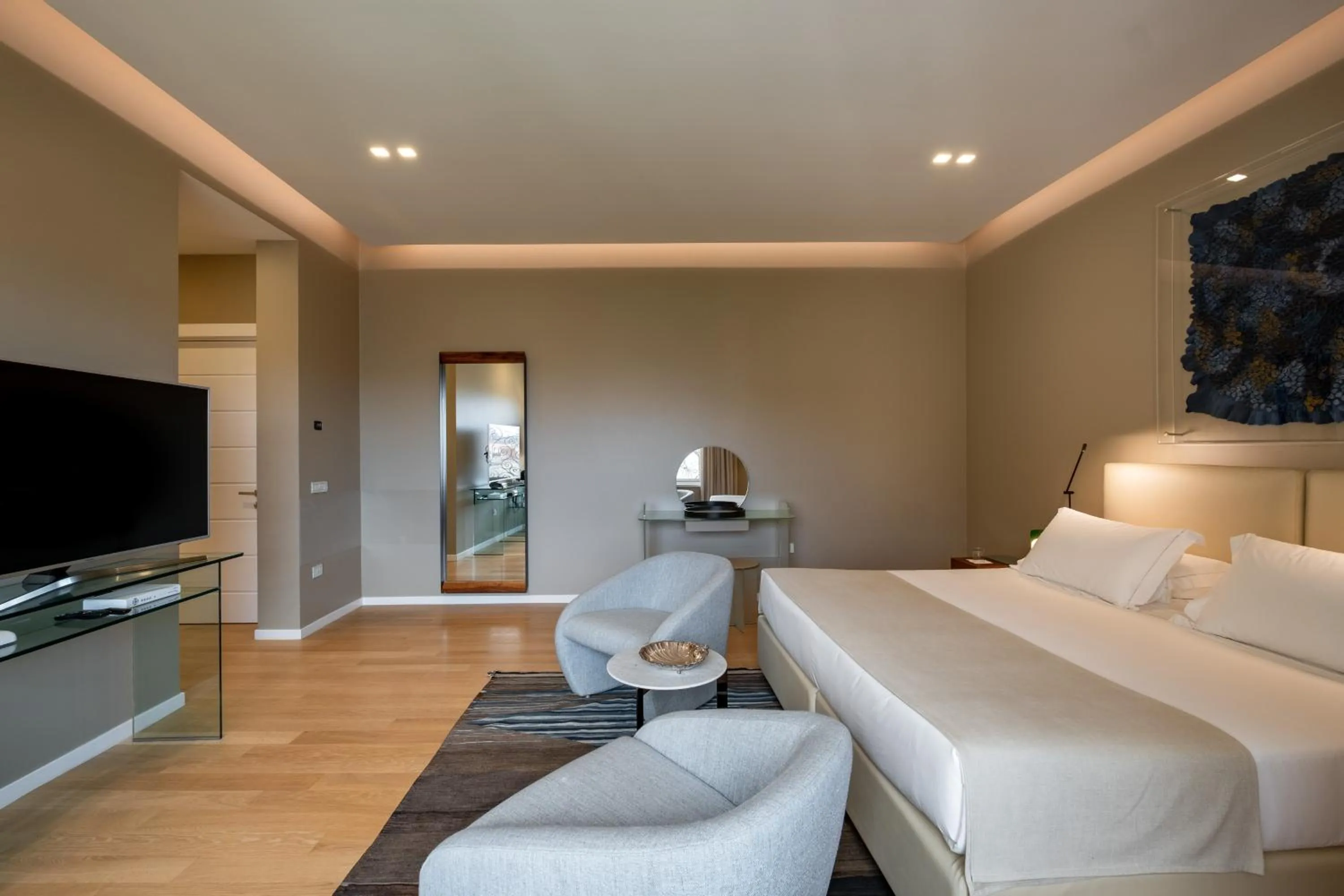 Photo of the whole room, Bed in La Fiermontina Palazzo Bozzi Corso Hotel