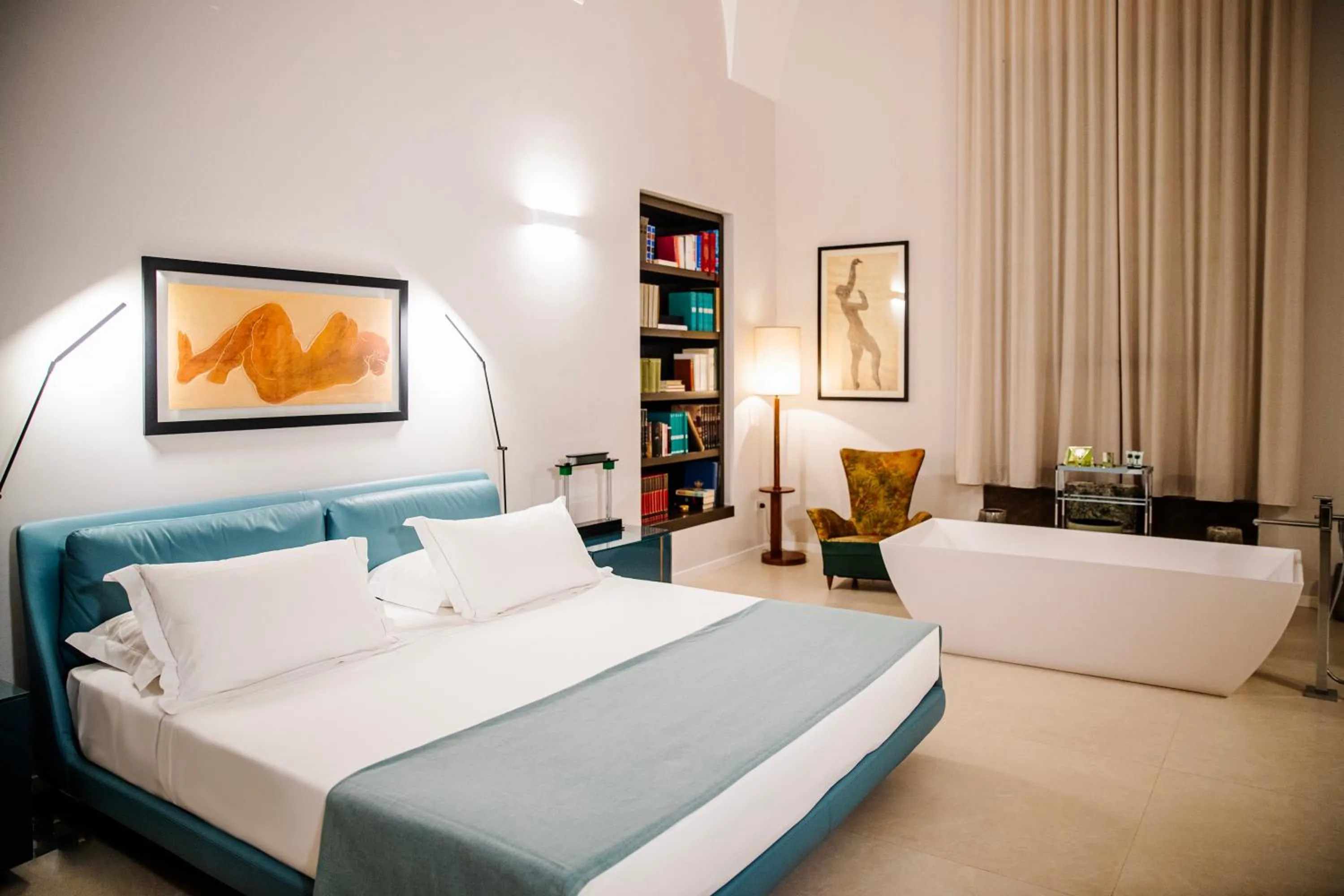 Bed in La Fiermontina Palazzo Bozzi Corso Hotel