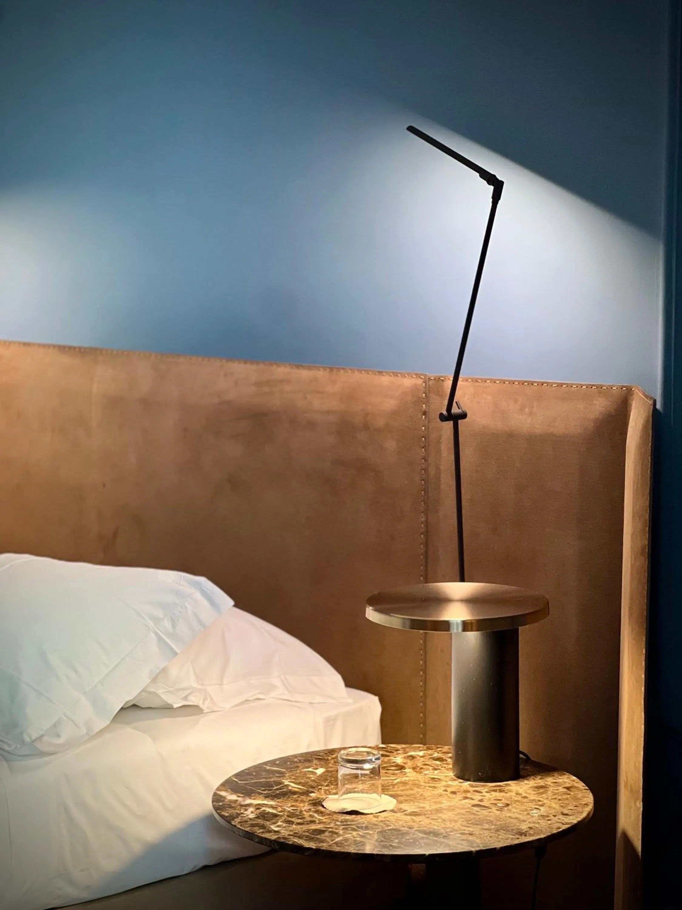 Bed in La Fiermontina Palazzo Bozzi Corso Hotel