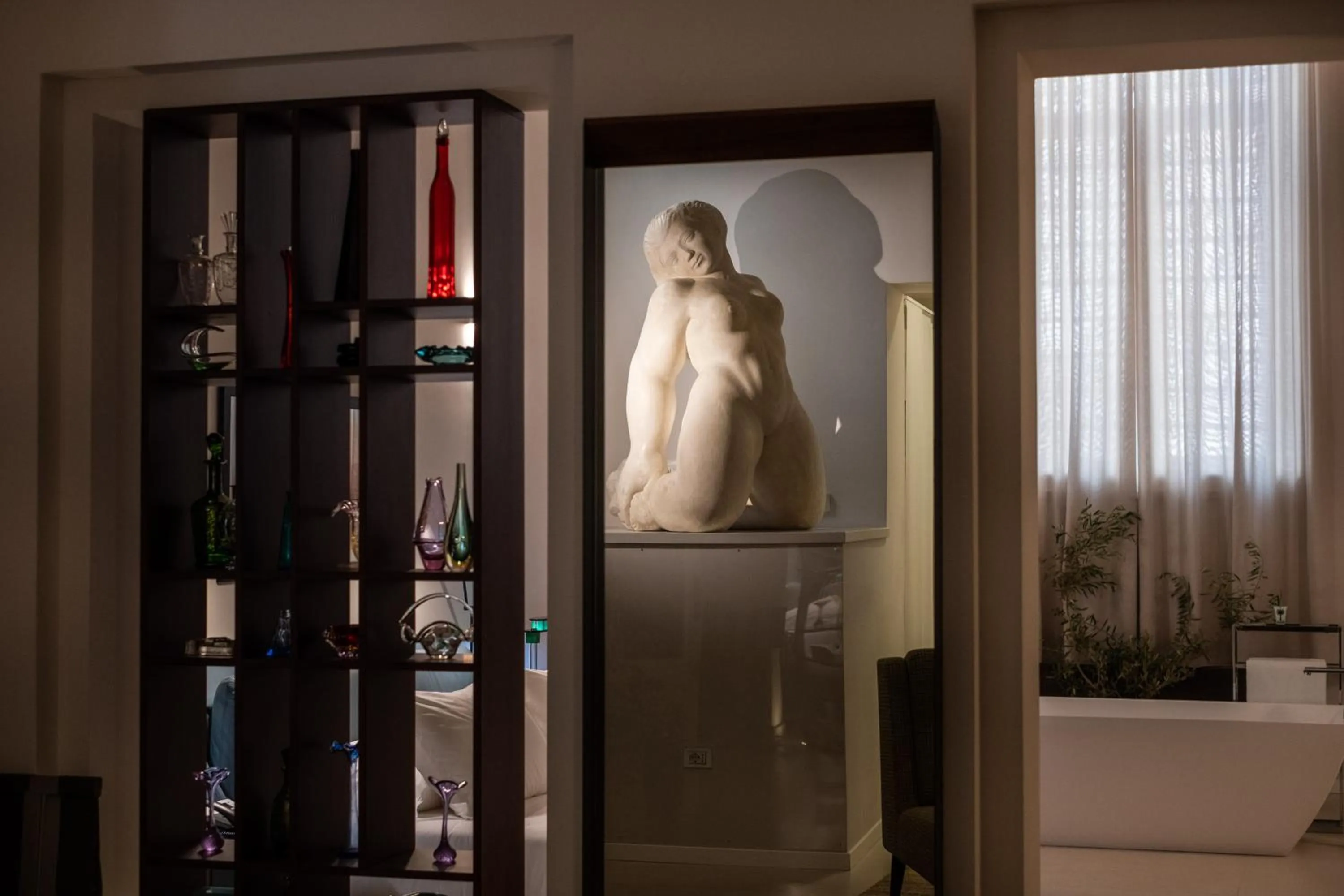 Decorative detail in La Fiermontina Palazzo Bozzi Corso Hotel