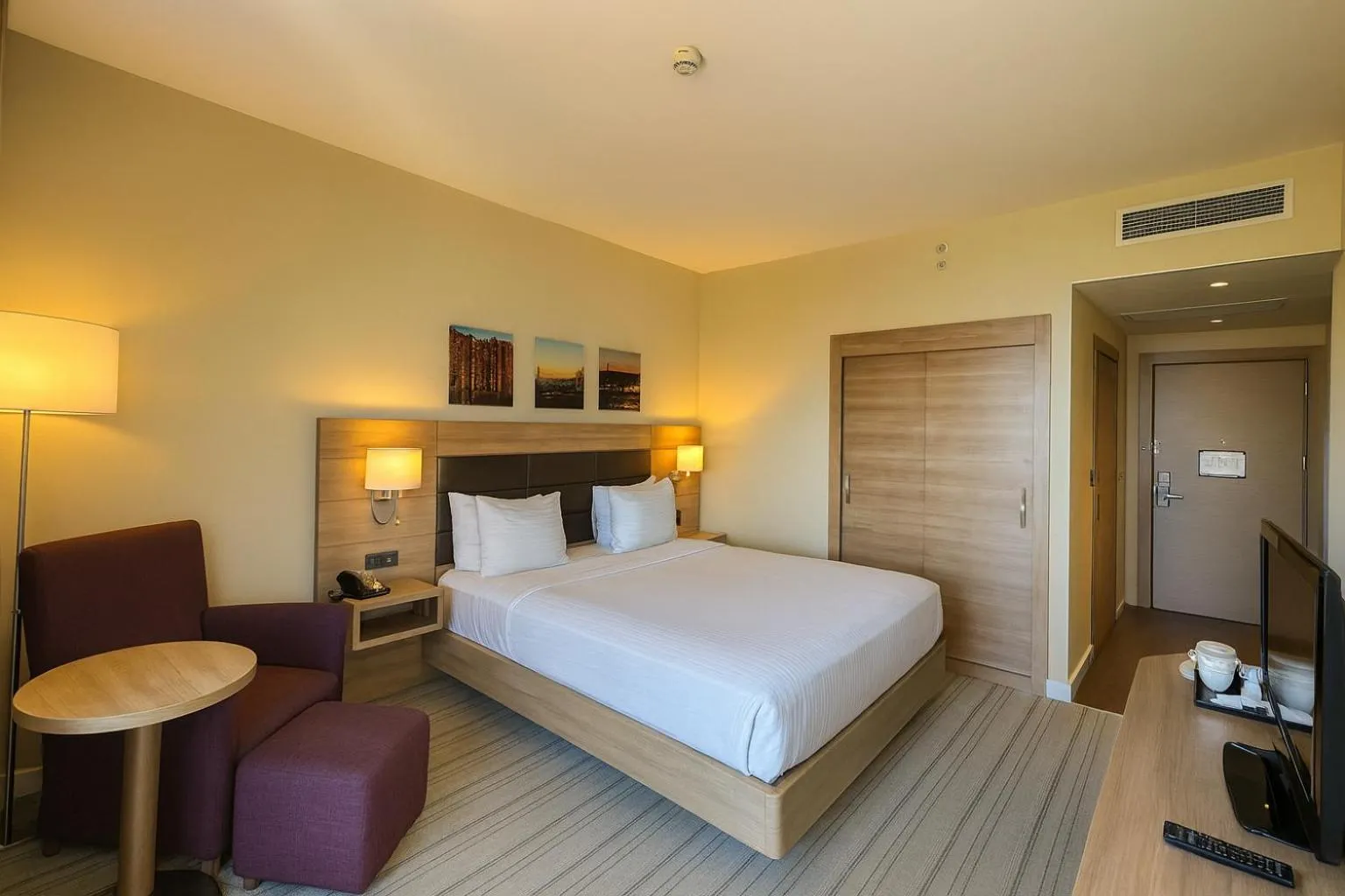 Bed in Dosso Dossi Hotels & SPA Golden Horn