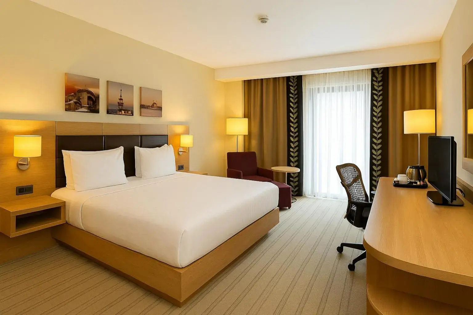 King Room in Dosso Dossi Hotels & SPA Golden Horn King Room in Dosso Dossi Hotels & SPA Golden Horn