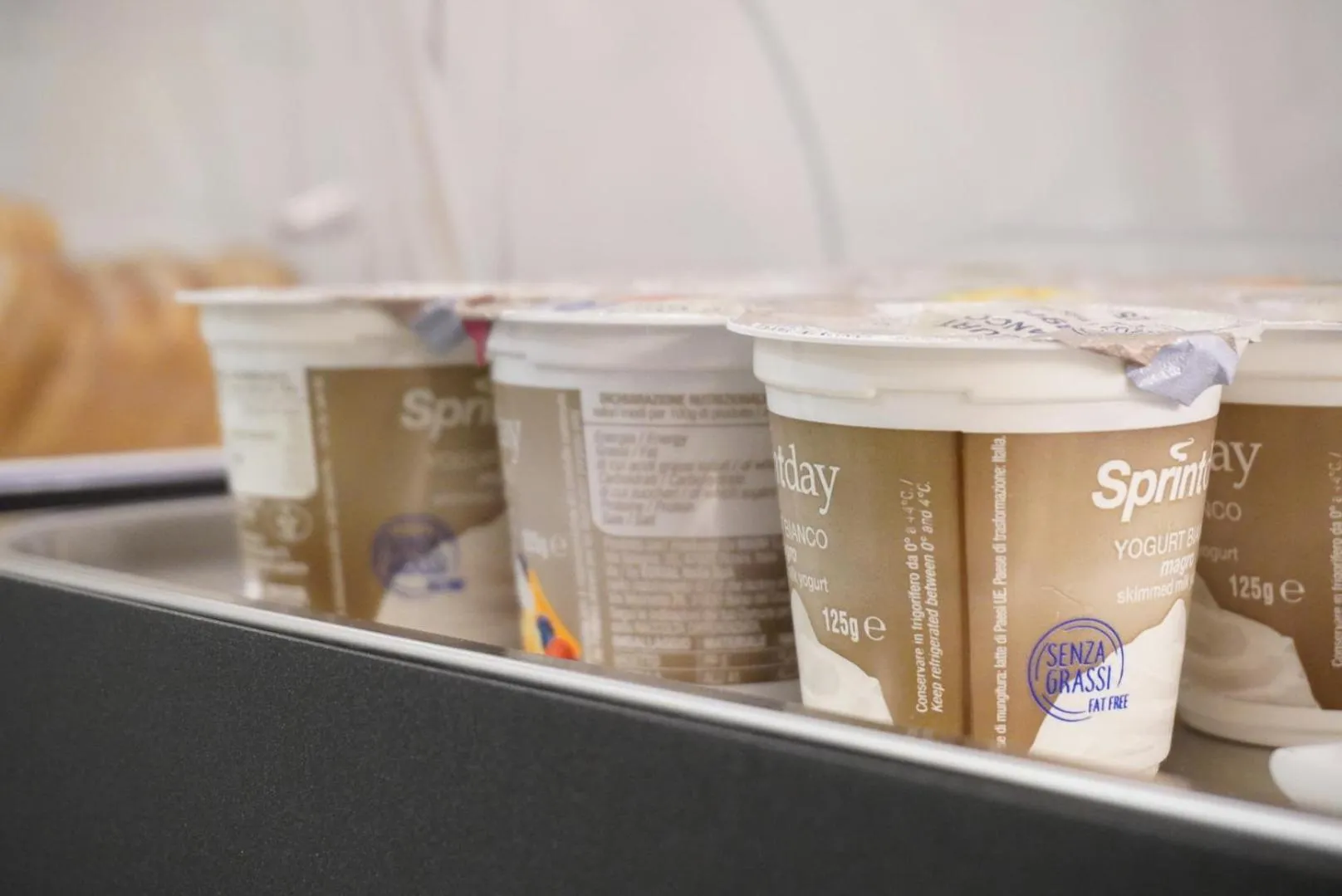 Food and drinks in Hotel Victoria