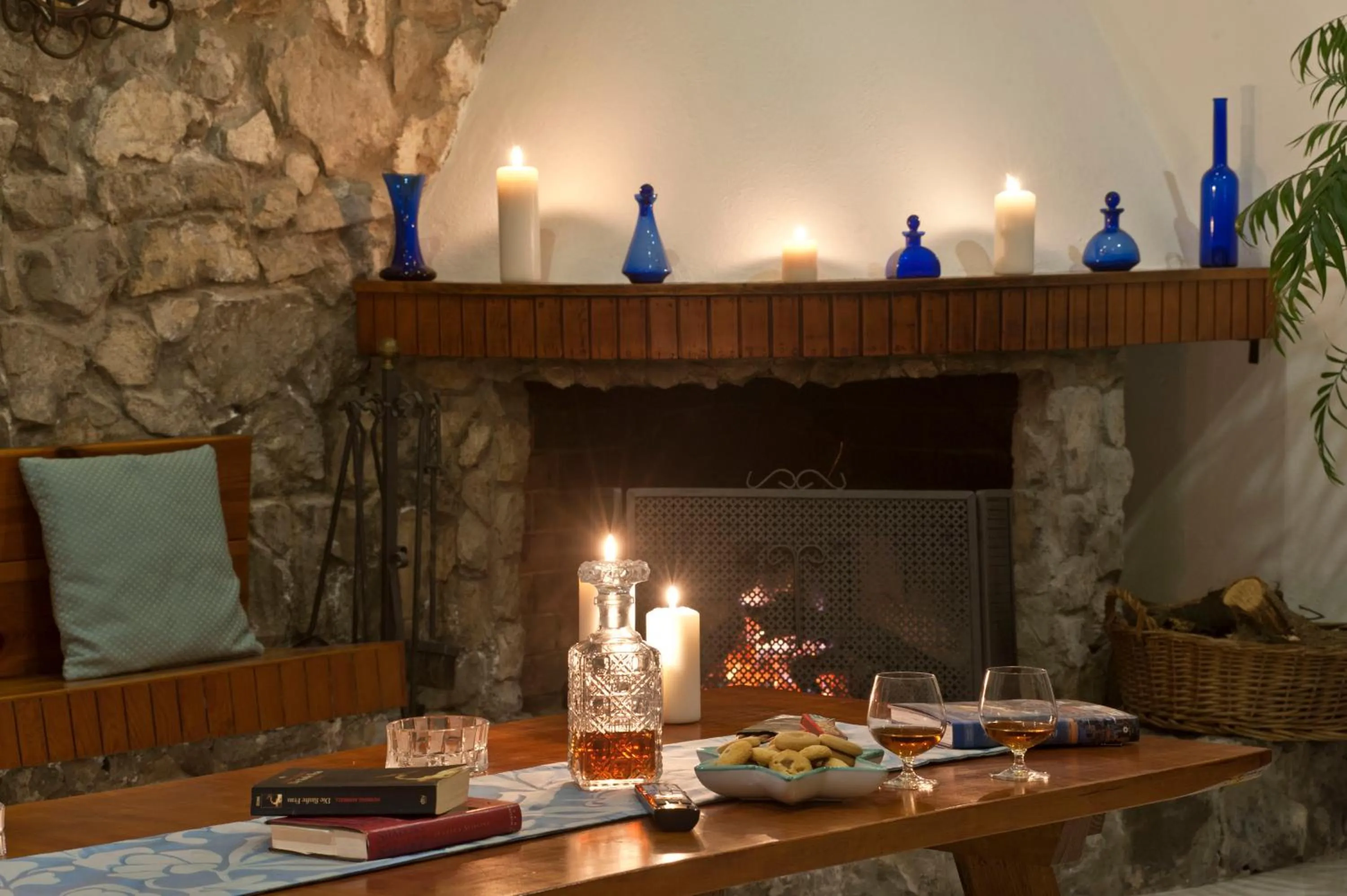 Lounge or bar in Villa La Roccia - Arienzo