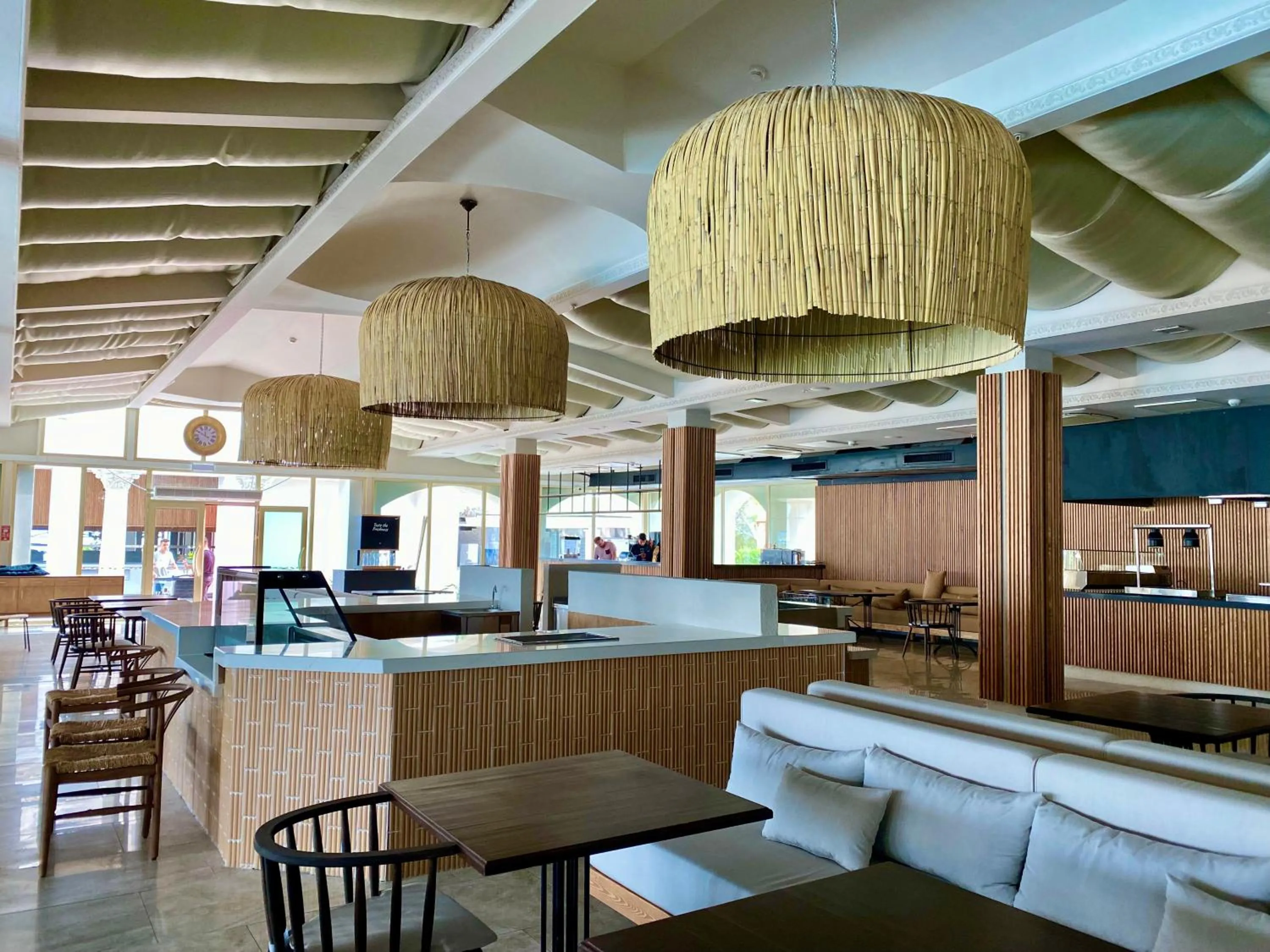 Restaurant/places to eat in LAUR HOTELS Experience & Elegance