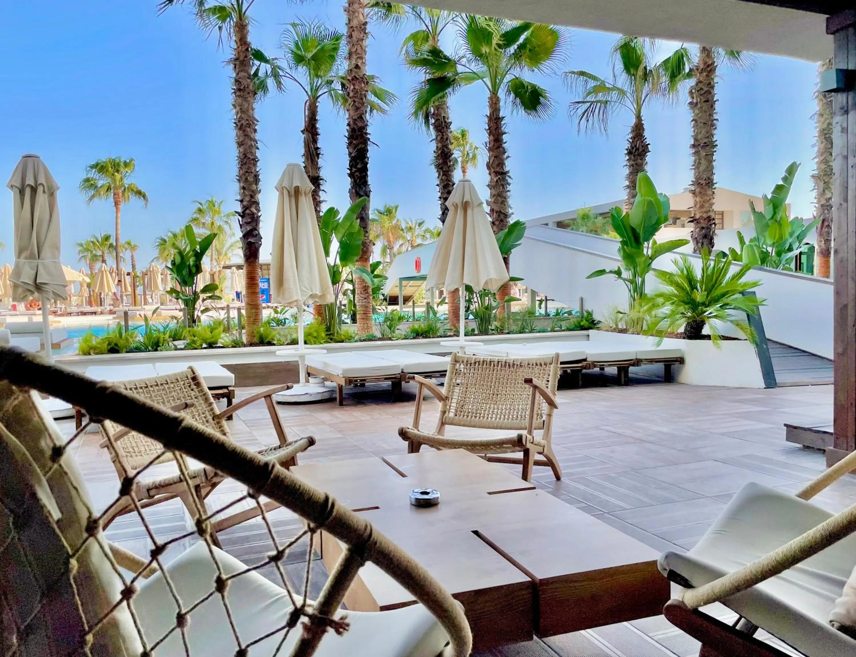 Seating area in LAUR HOTELS Experience & Elegance