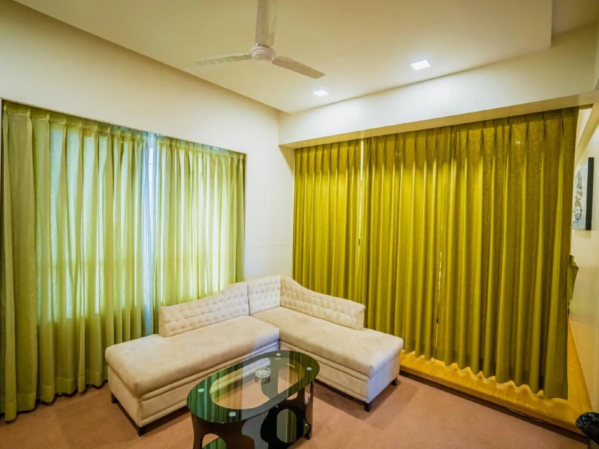 Seating area in V Star