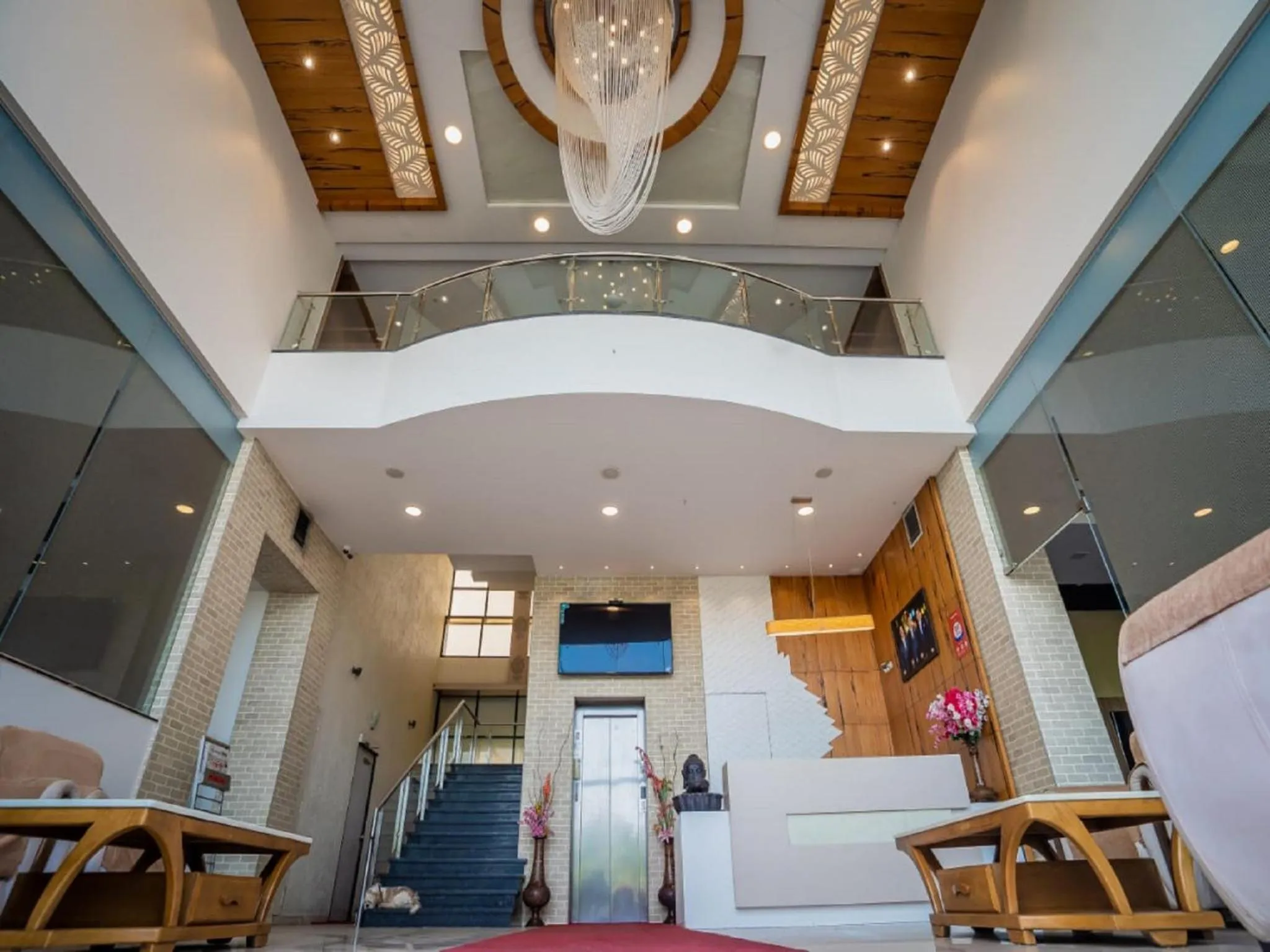 Lobby or reception in V Star