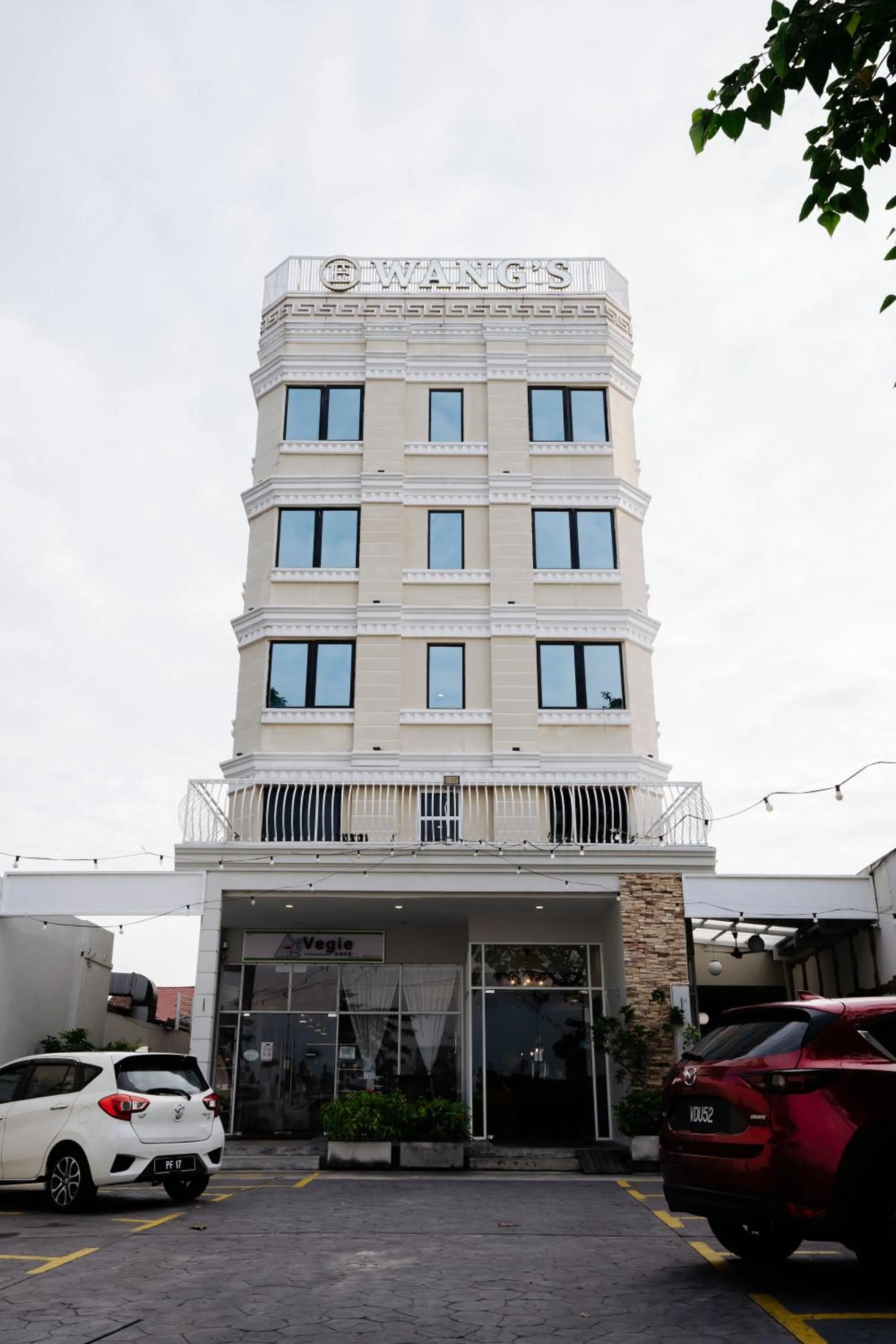 Property building in Wangs Hotel Gurney Drive