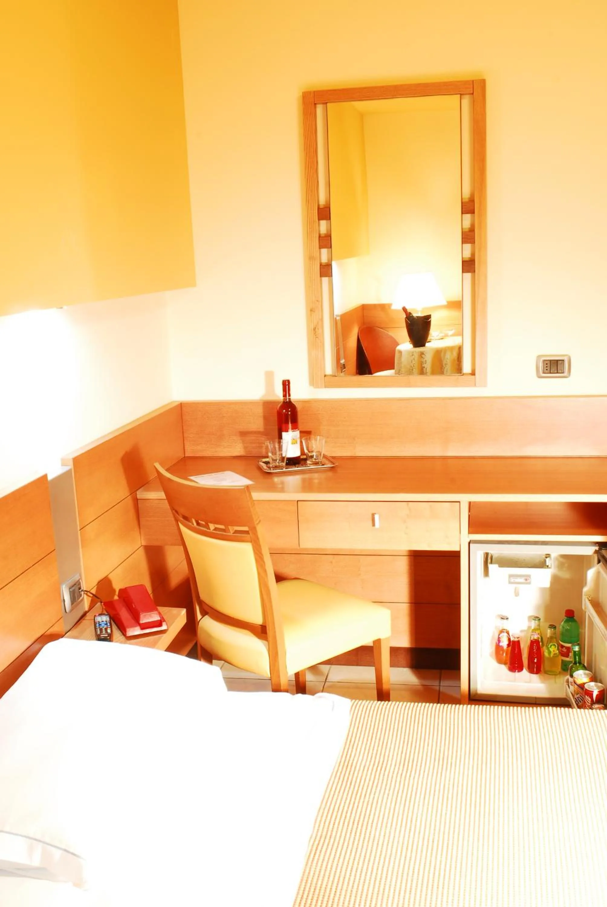 Photo of the whole room, Bed in Hotel Club Astor