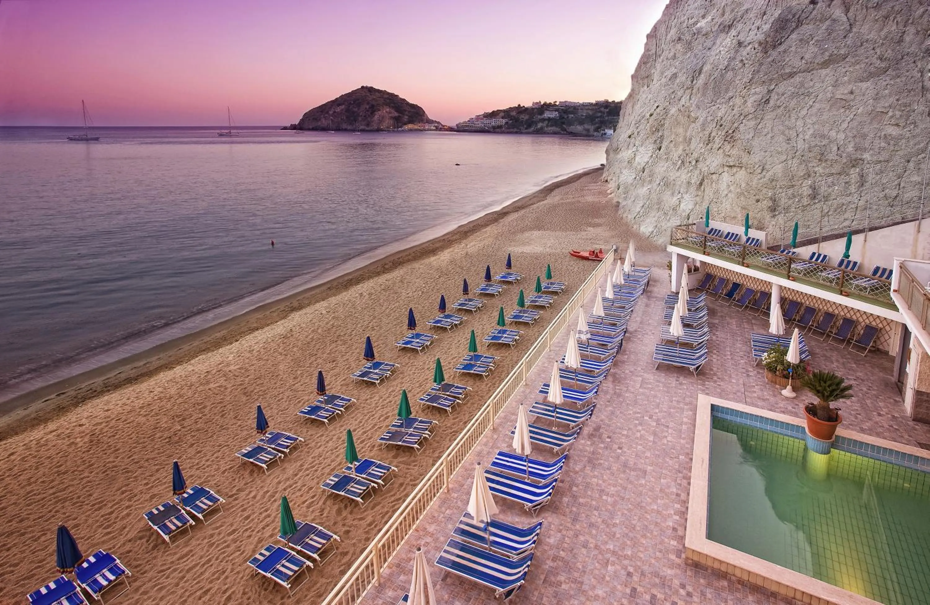 Natural landscape in Hotel Vittorio Beach Resort