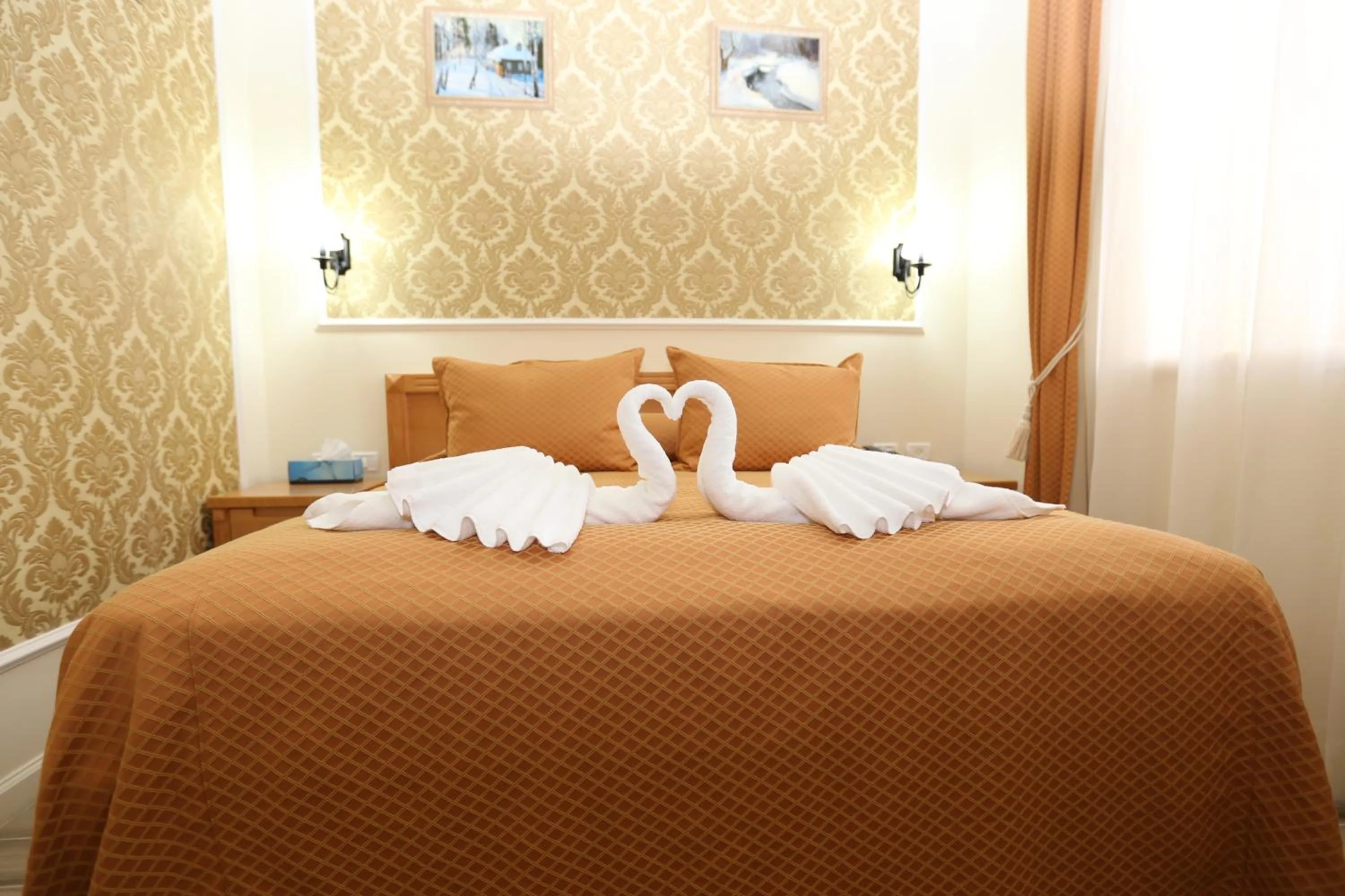 Bed in Sergei Palace Hotel