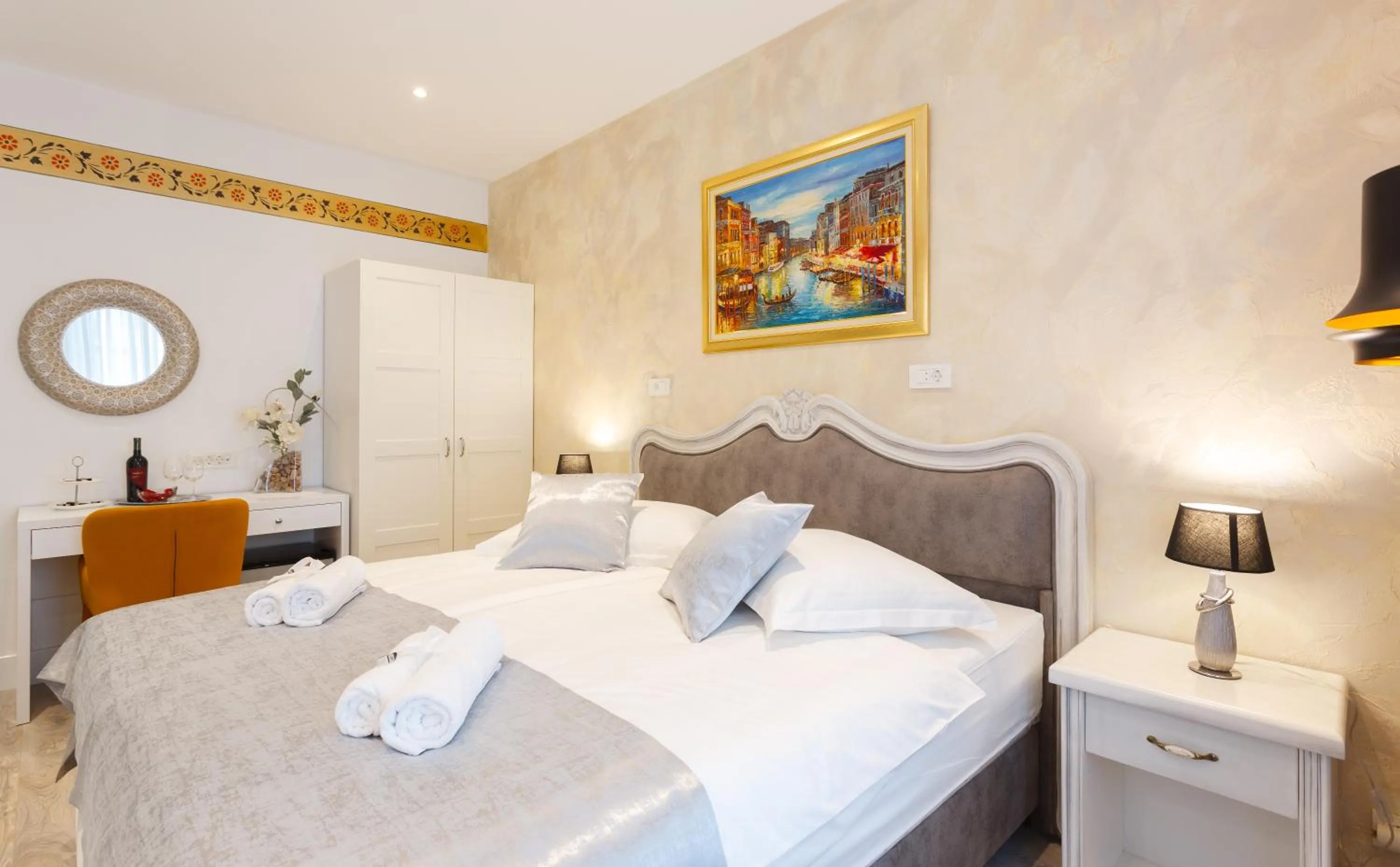 Bedroom, Bed in Well Of Life Luxury Rooms