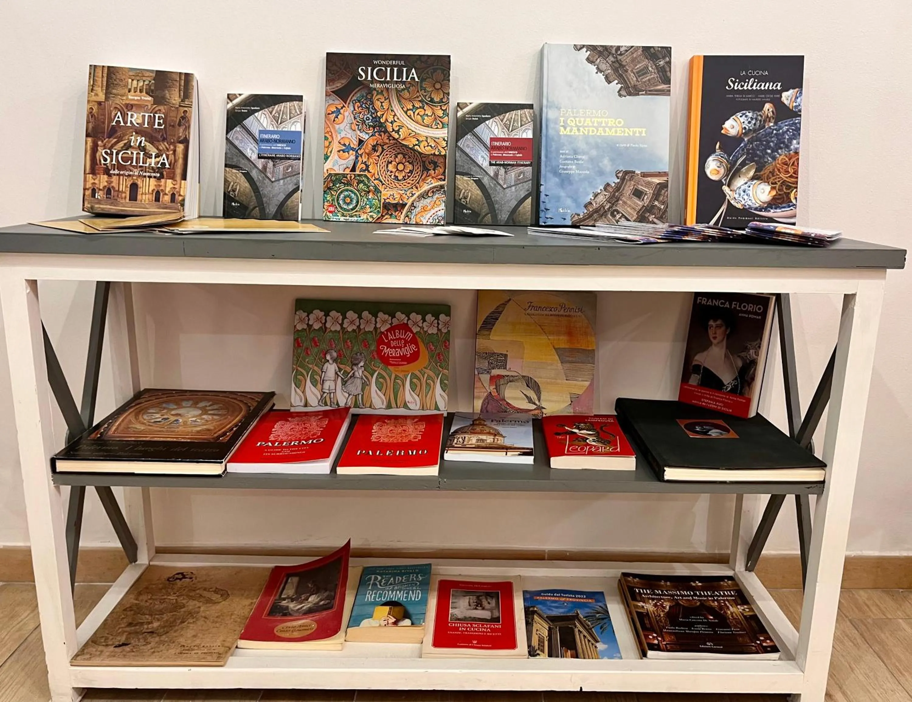 Library in Palazzo delle Logge