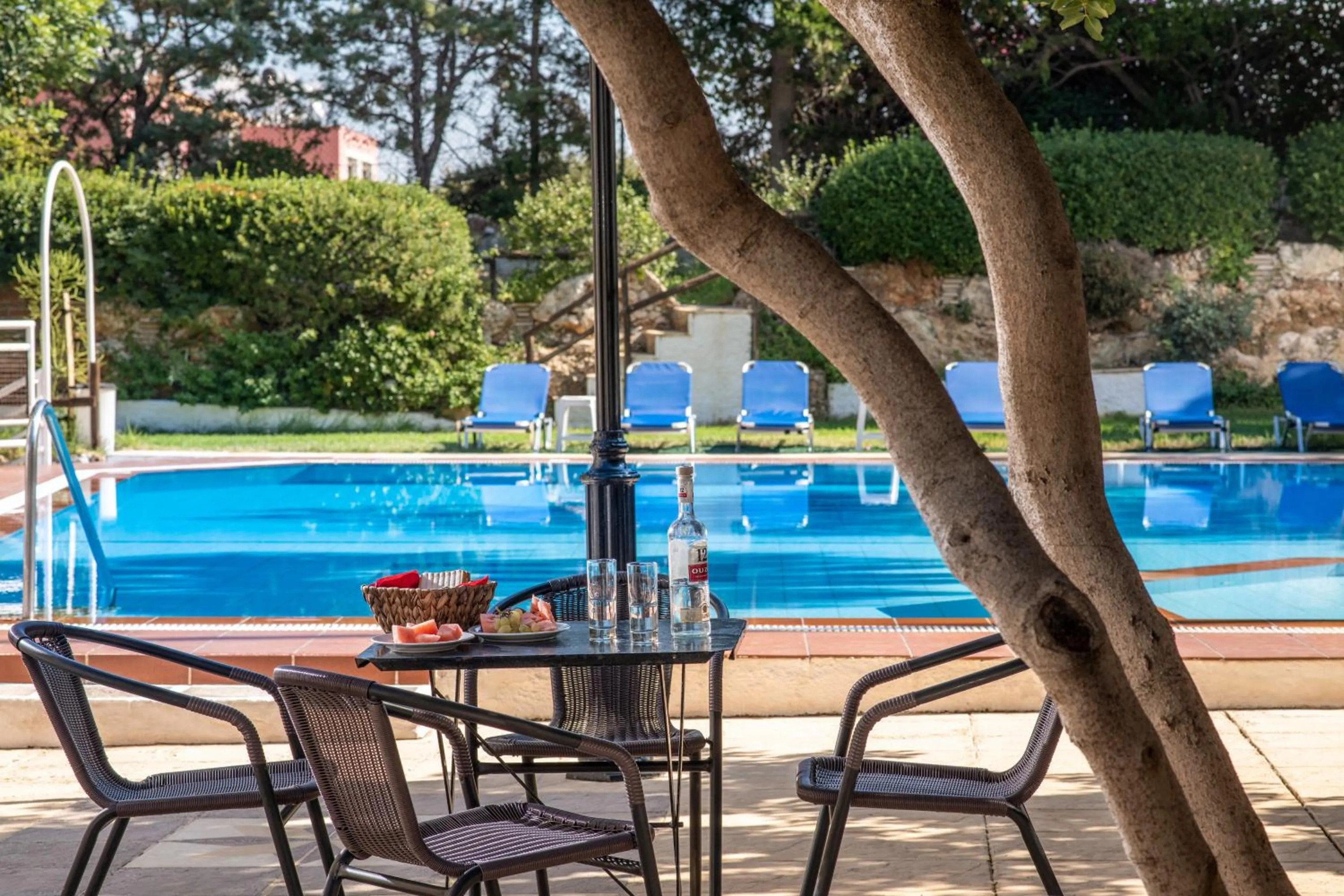 Swimming pool in Iliostasi Beach Apartments
