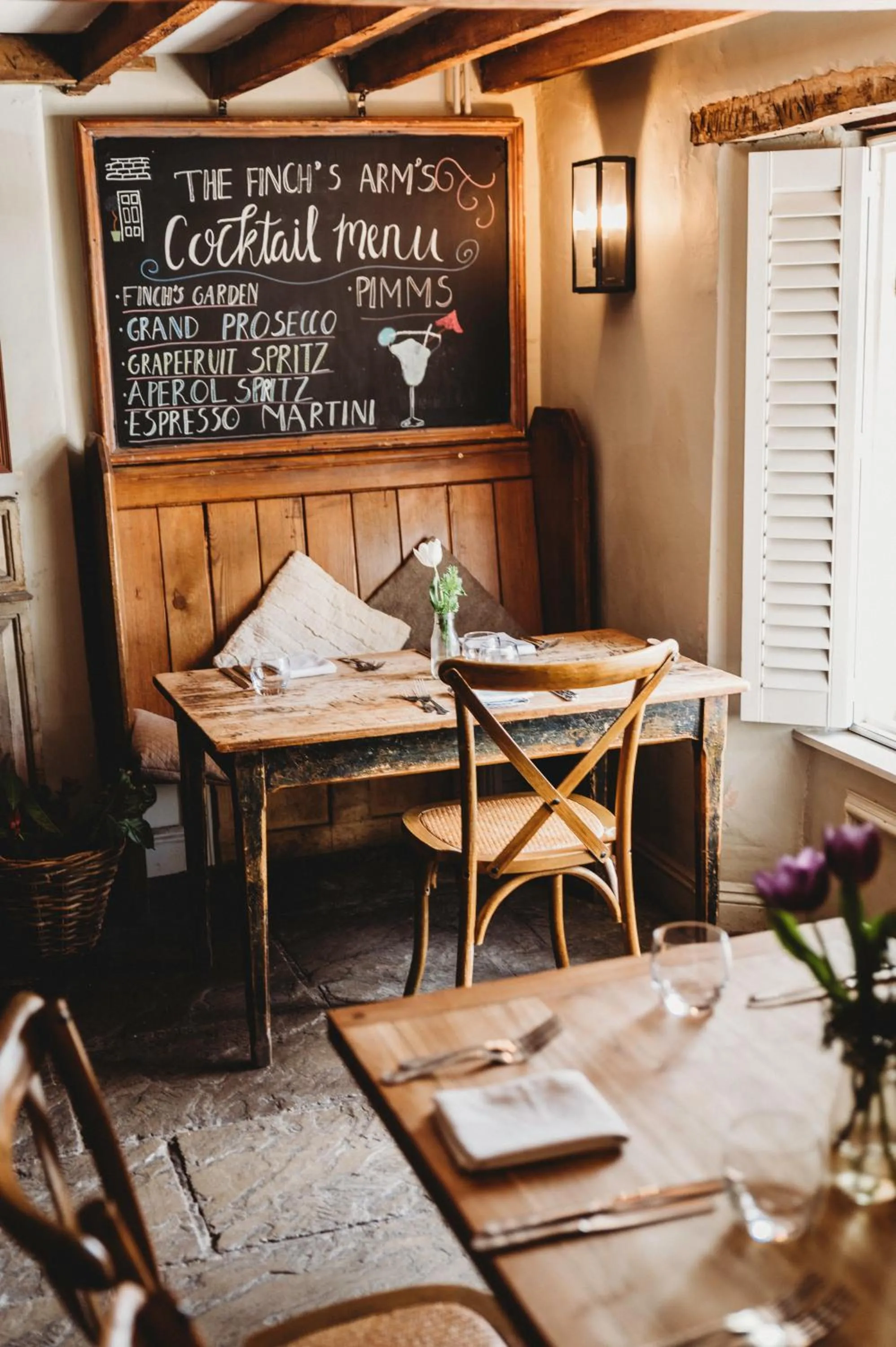 Lounge or bar in Finch's Arms