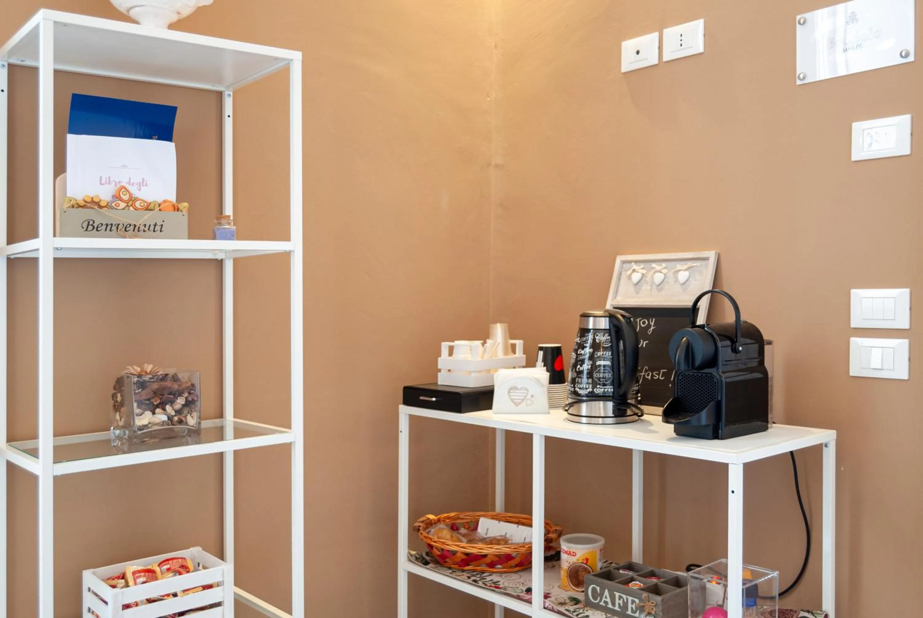 La Pigna Bianca Suites