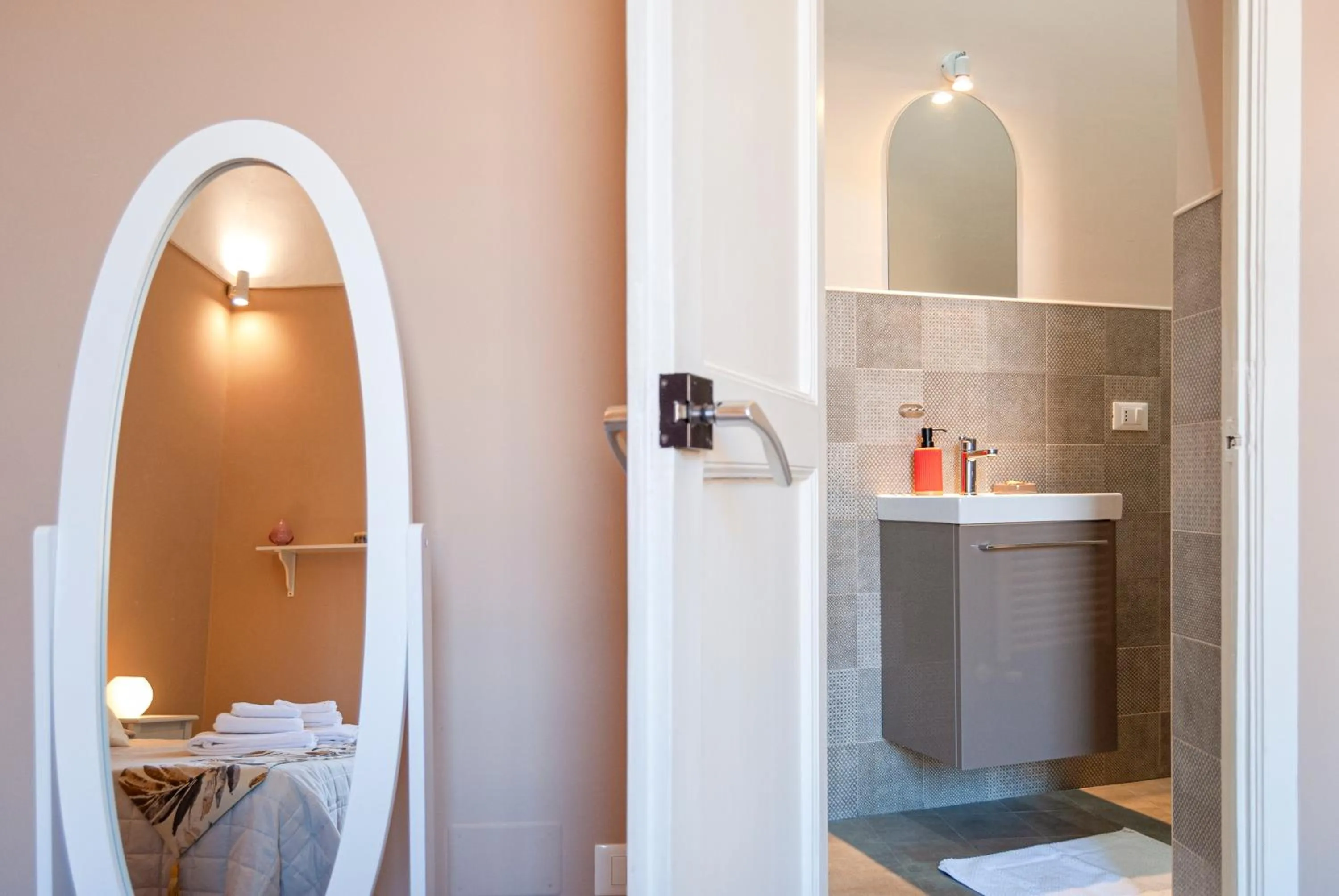 La Pigna Bianca Suites