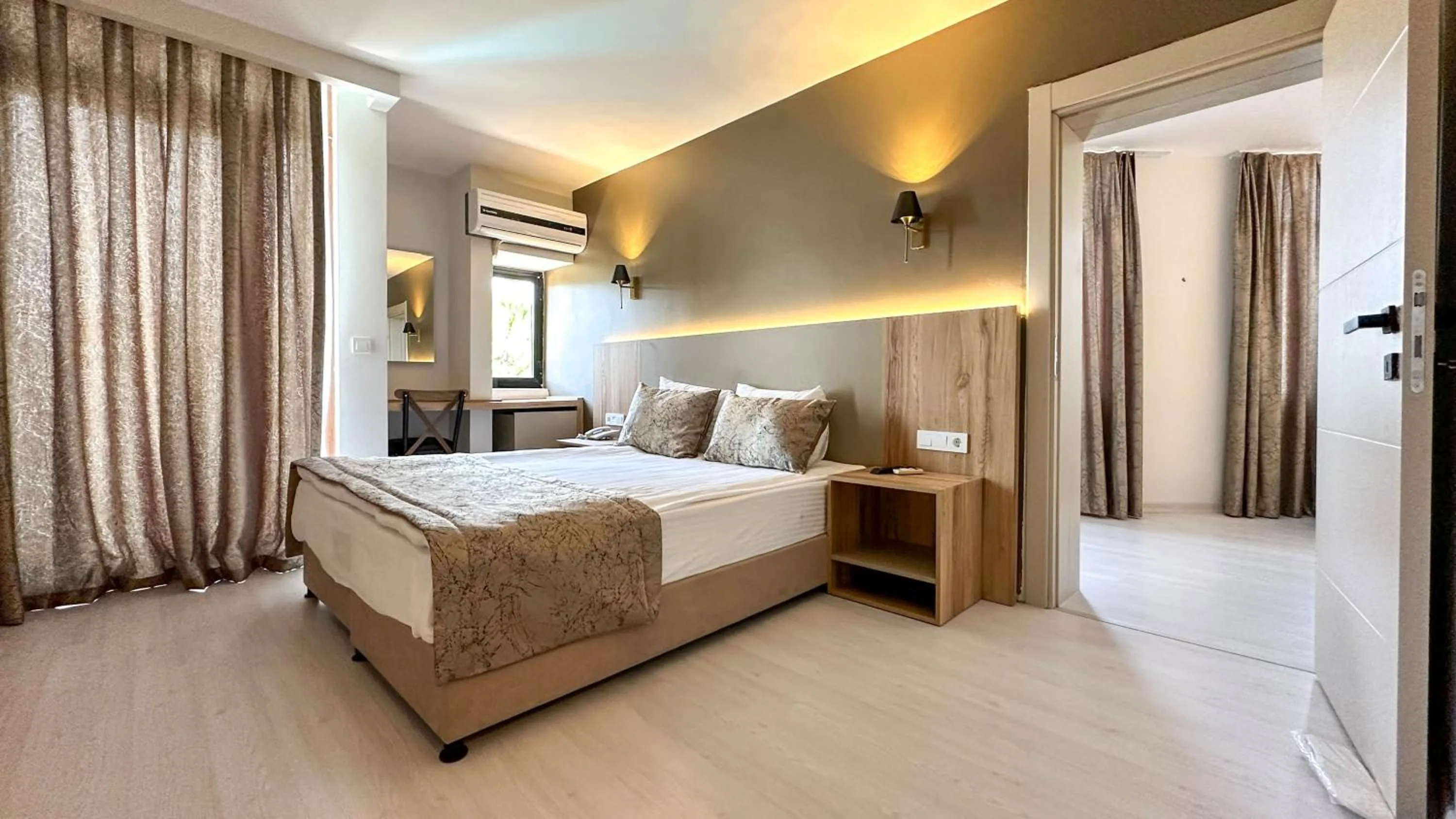 Bed in Ephesus Hitit Hotel restaurant