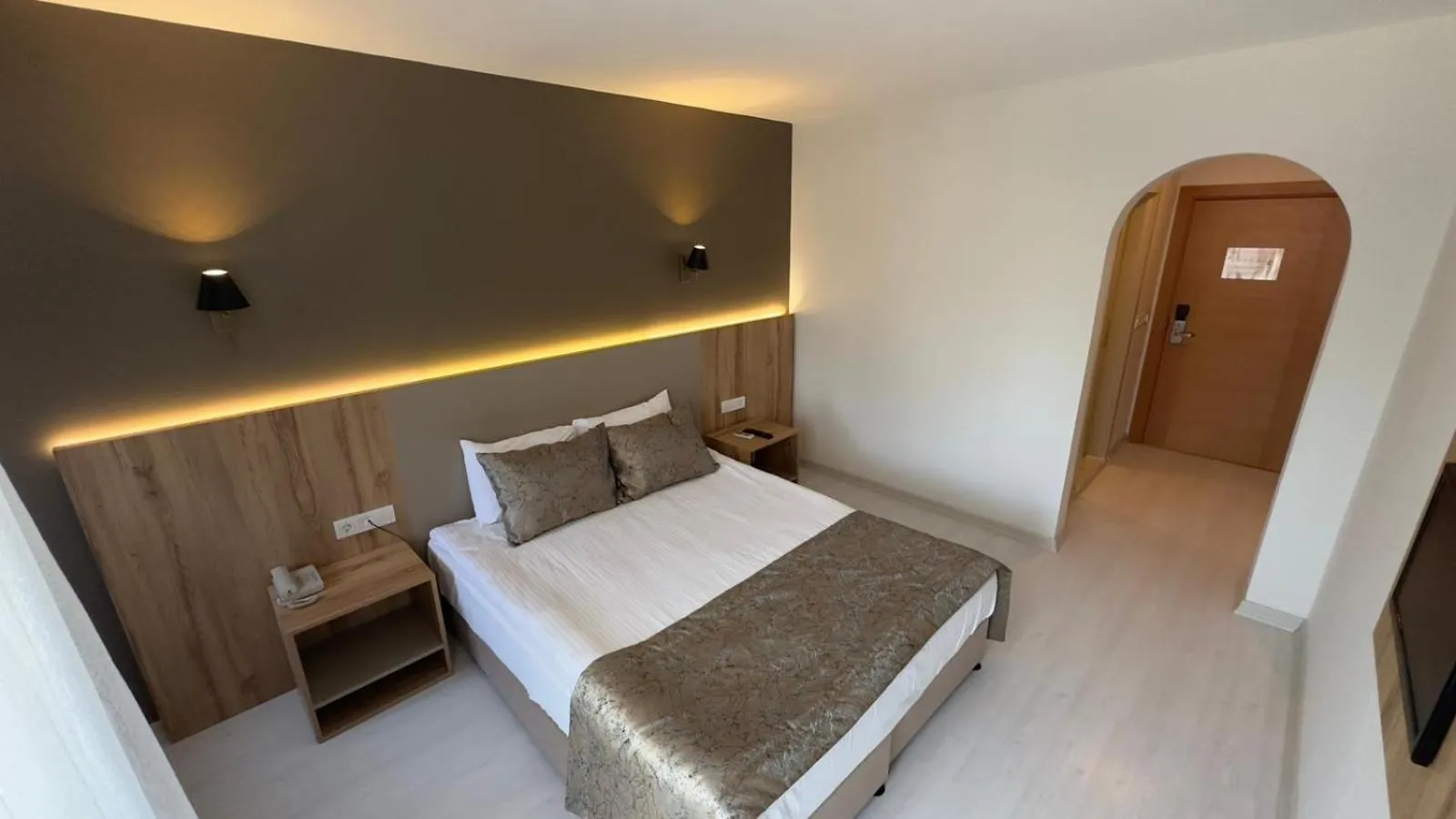 Bed in Ephesus Hitit Hotel restaurant