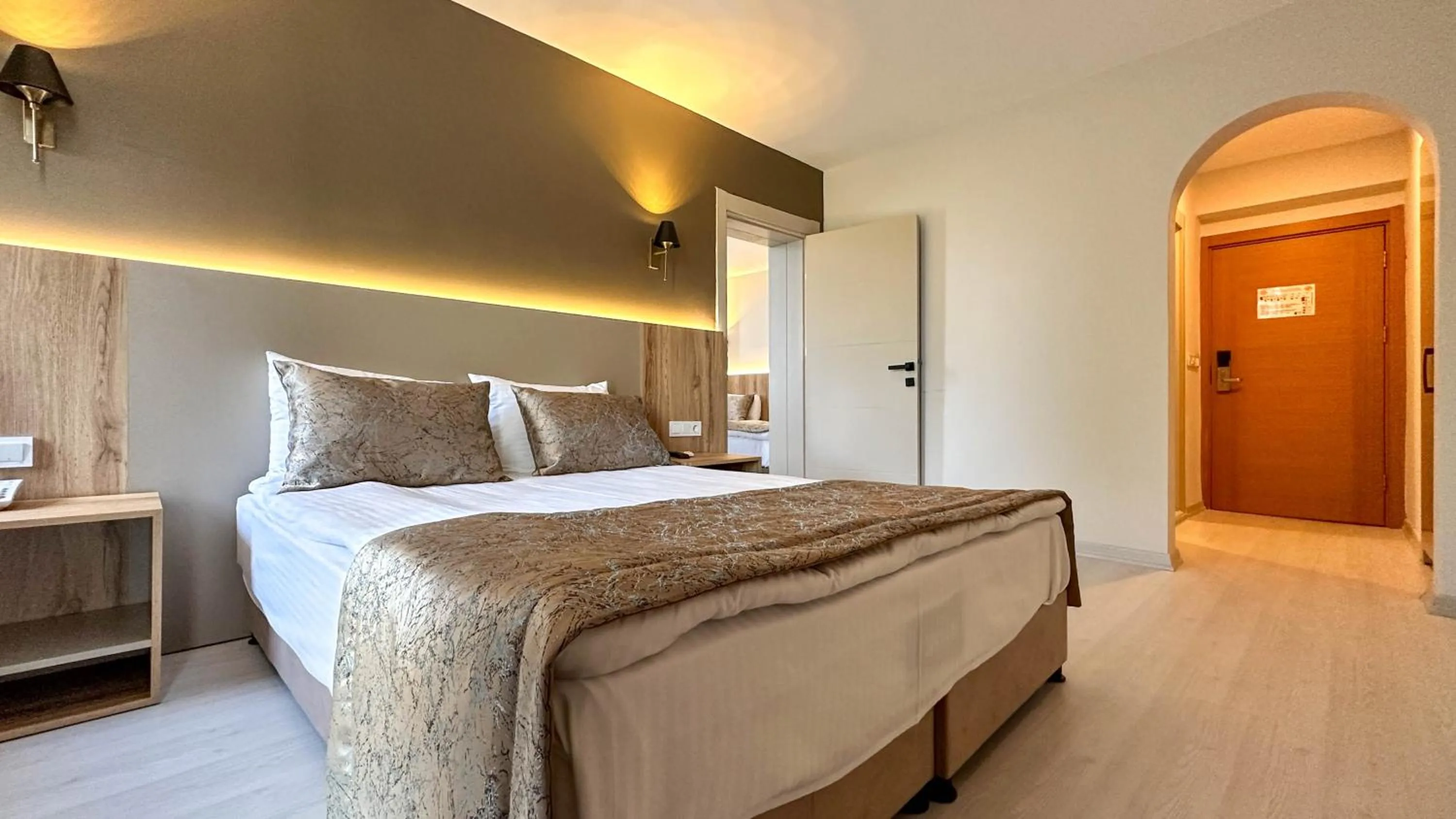 Bed in Ephesus Hitit Hotel restaurant