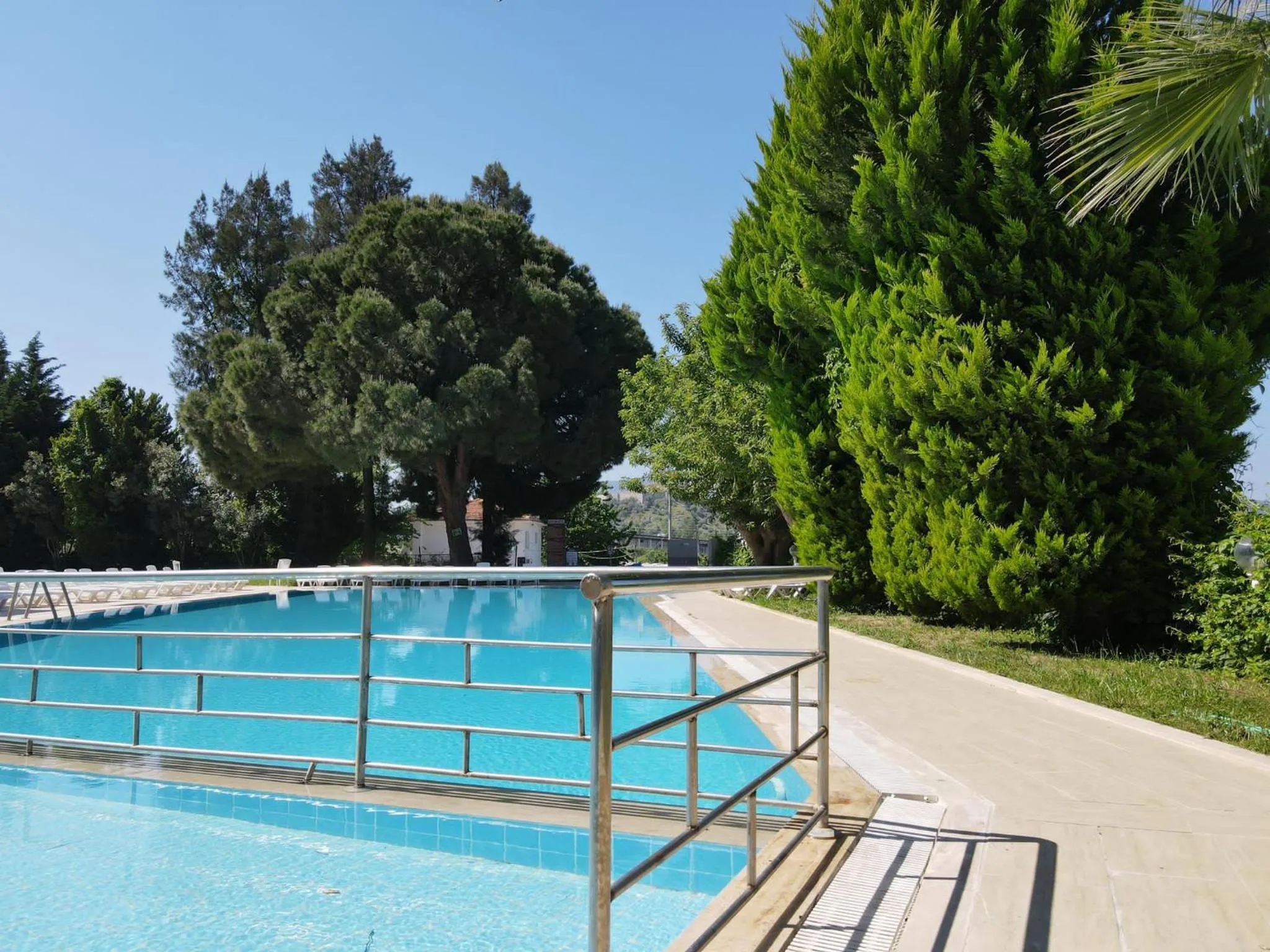 Garden in Ephesus Hitit Hotel restaurant