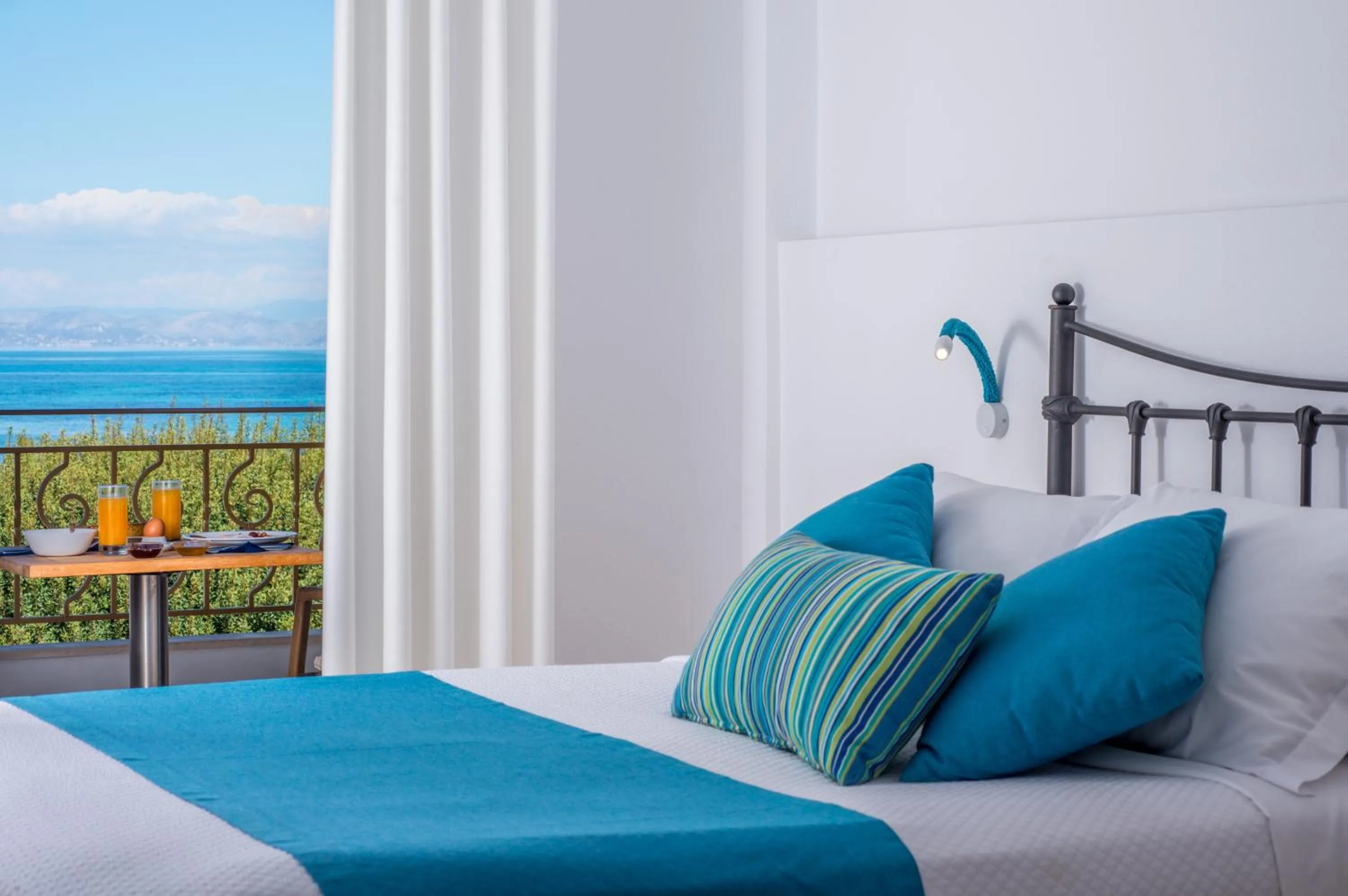 Classic Double Room with Sea View in Oasis Beach Hotel