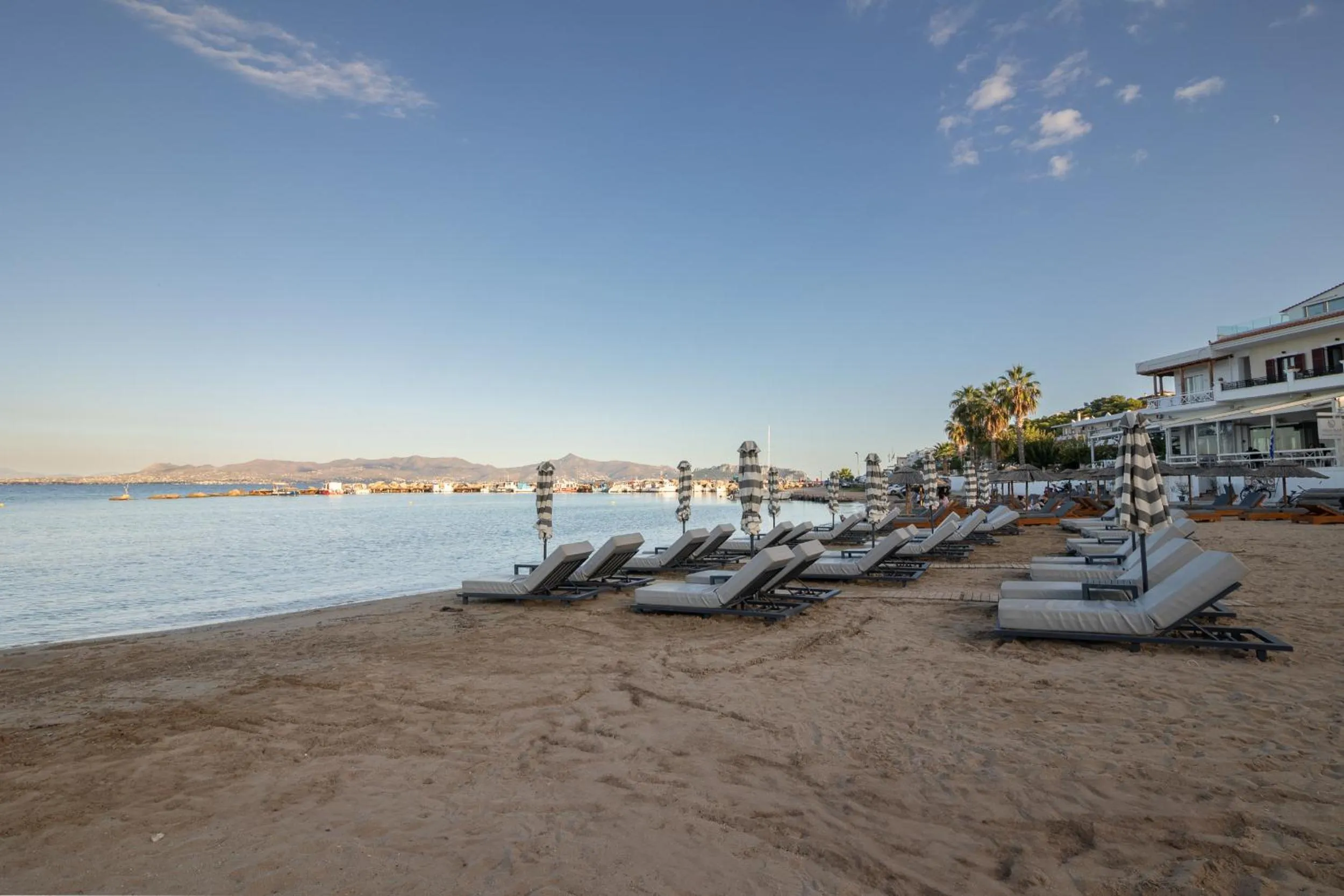 Day in Oasis Beach Hotel