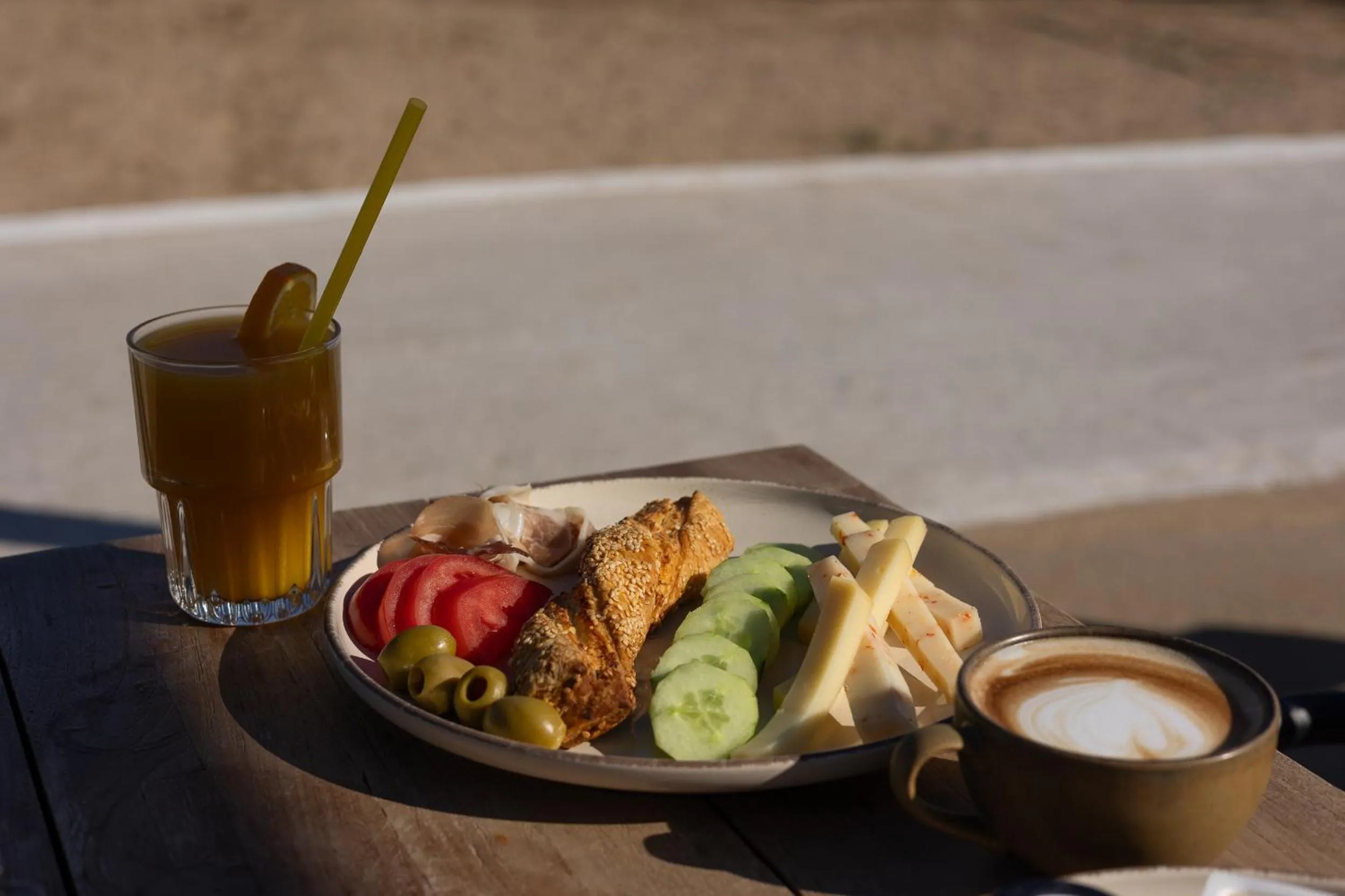 Restaurant/places to eat in Oasis Beach Hotel