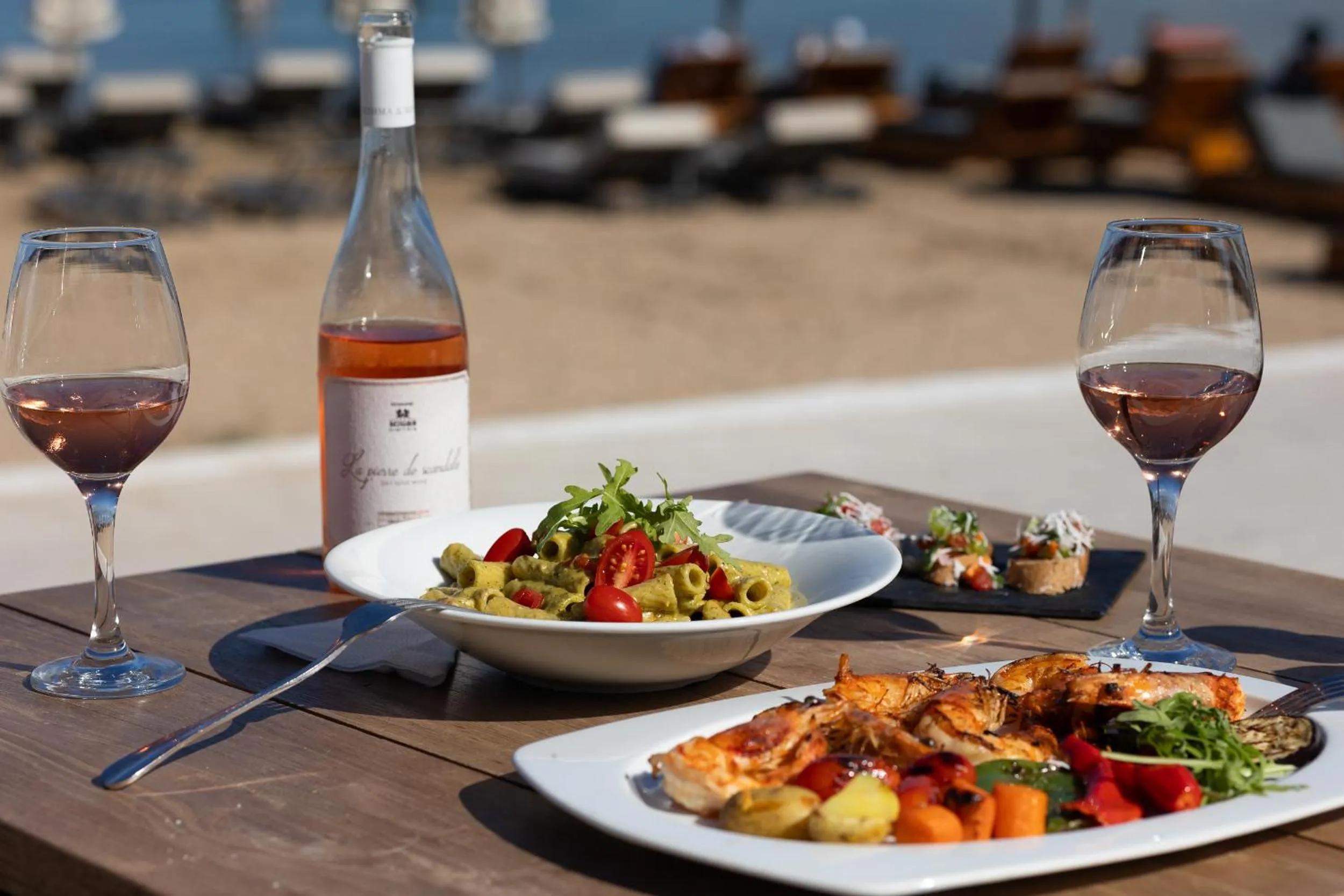 Day in Oasis Beach Hotel