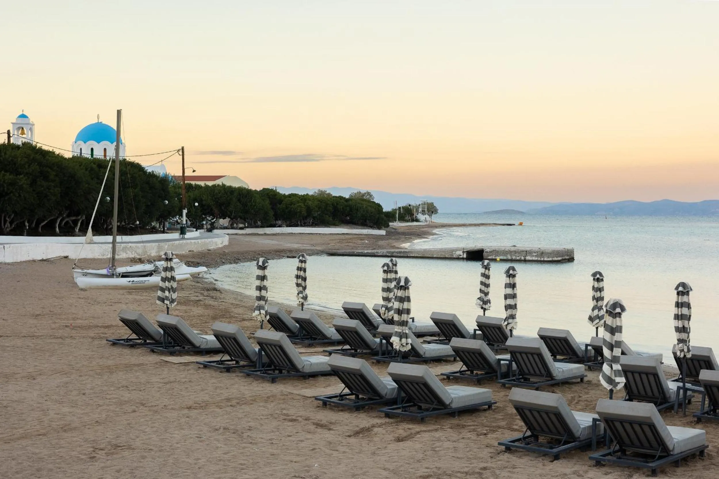 Day in Oasis Beach Hotel