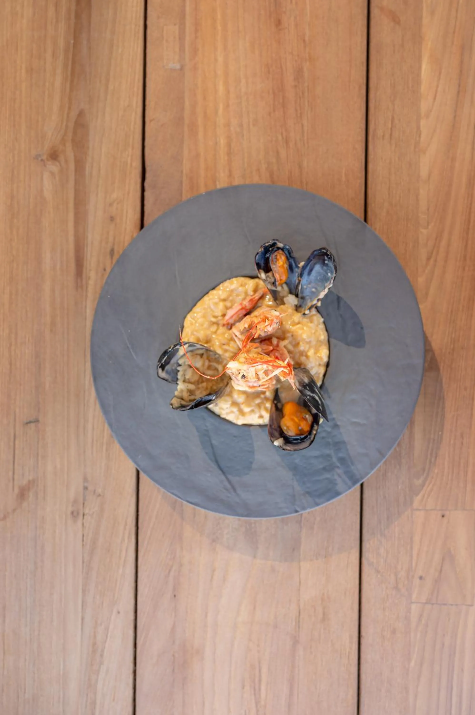 Restaurant/places to eat in Oasis Beach Hotel