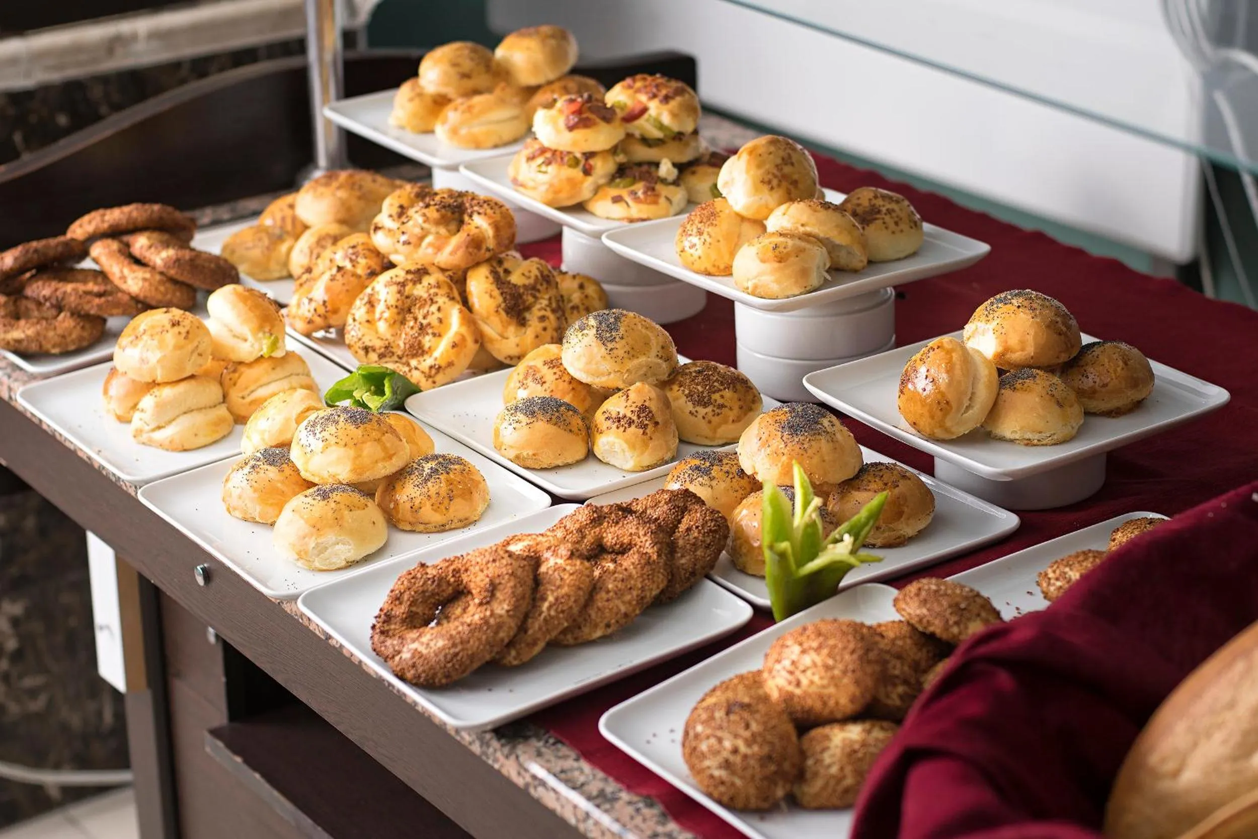 Food and drinks in Temple Miletos Spa Hotel