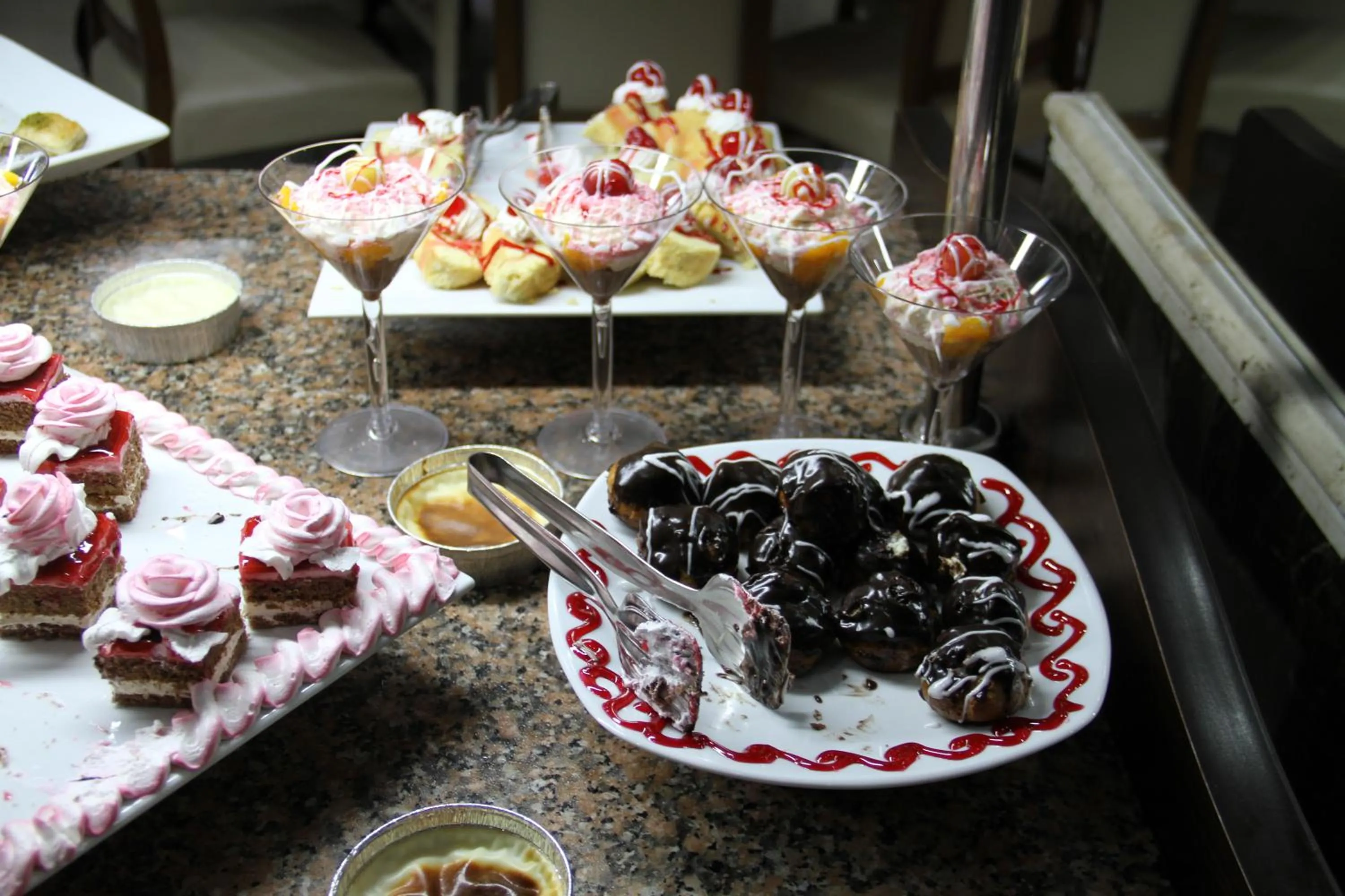 Food and drinks in Temple Miletos Spa Hotel