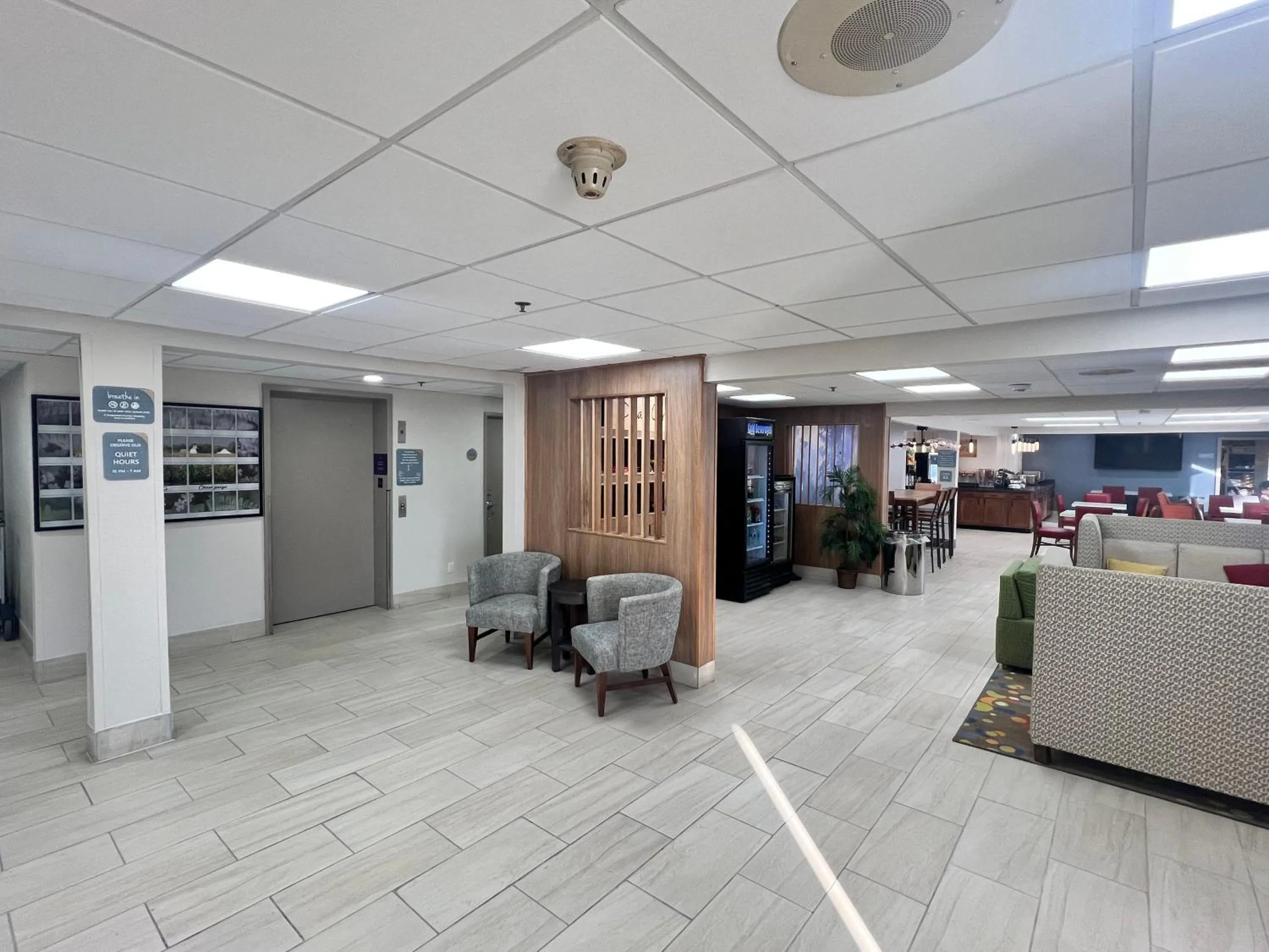 Breakfast in Sleep Inn Champaign North - Urbana