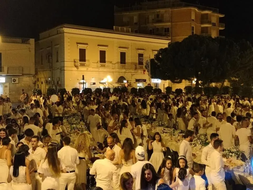 Evening entertainment in B&B Dimora Boemondo