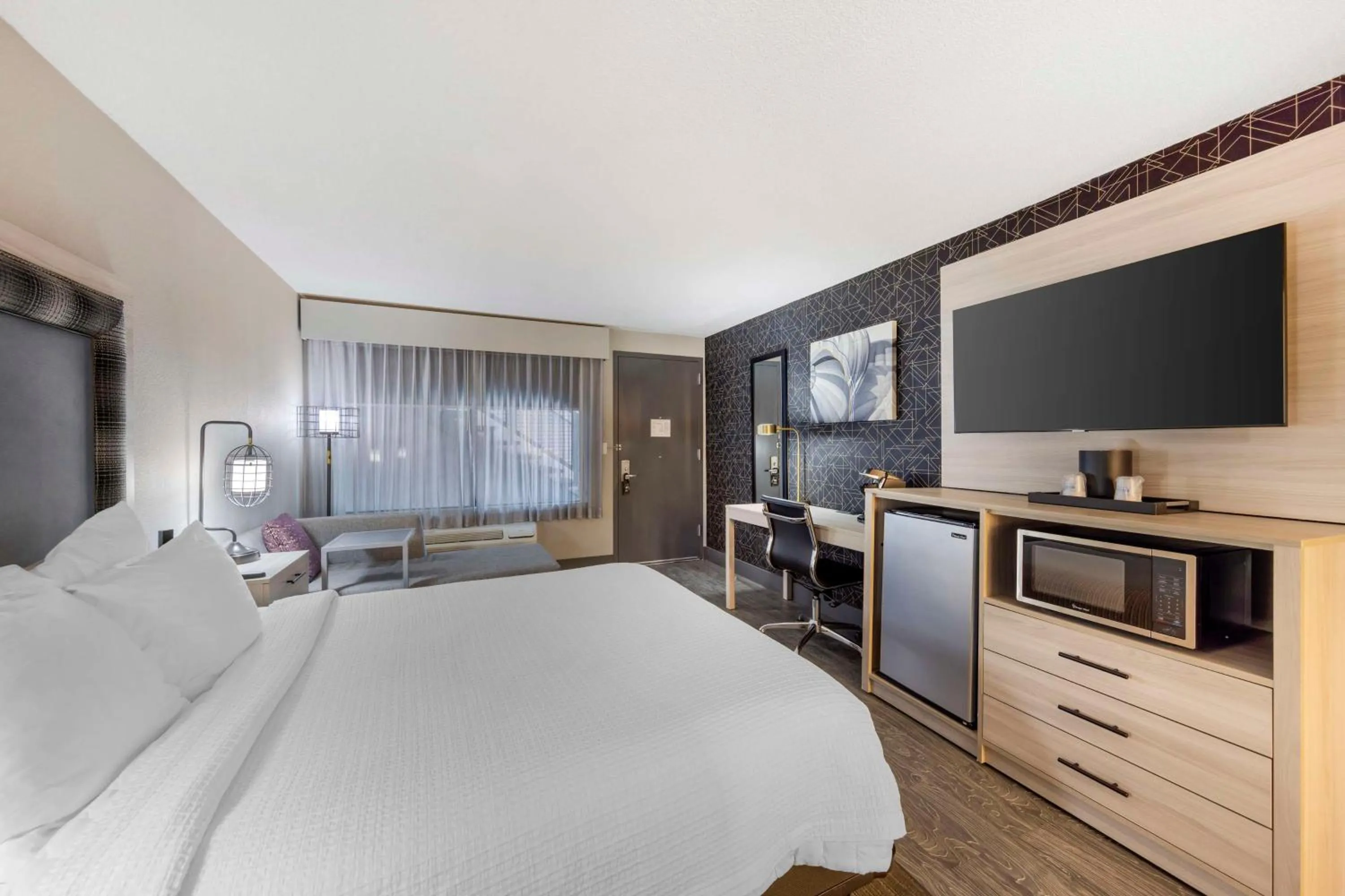 Bedroom, Bed in Aiden by Best Western South Reno