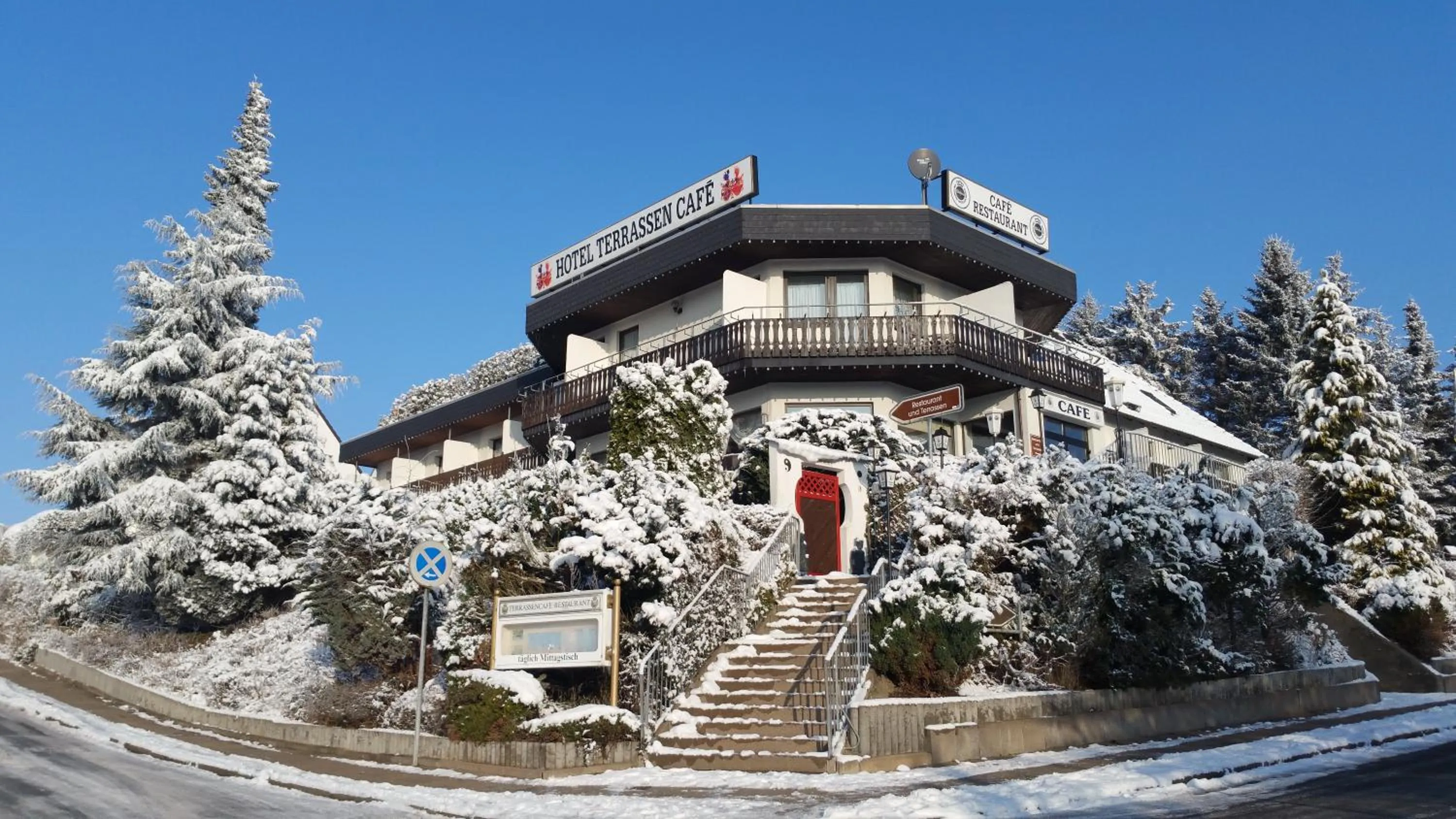 Property building in Themen Hotel Terrassen Cafe