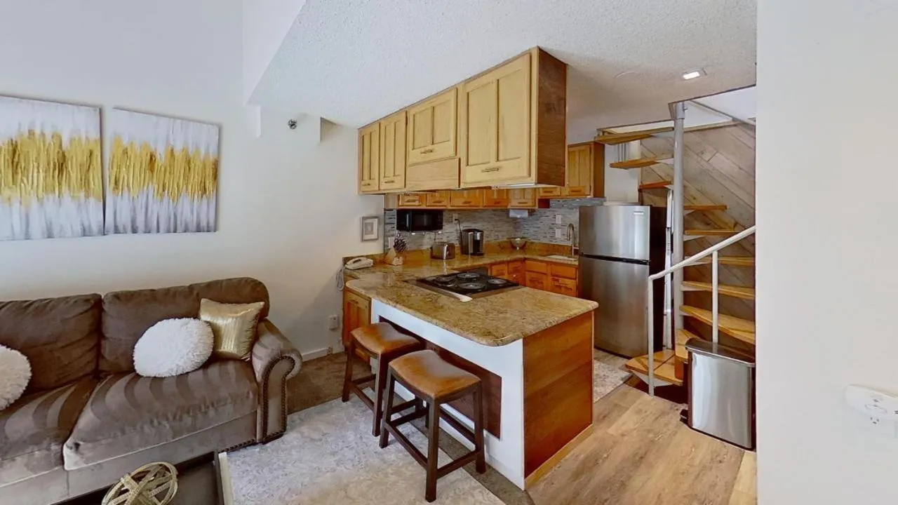 The Crestwood Snowmass Village